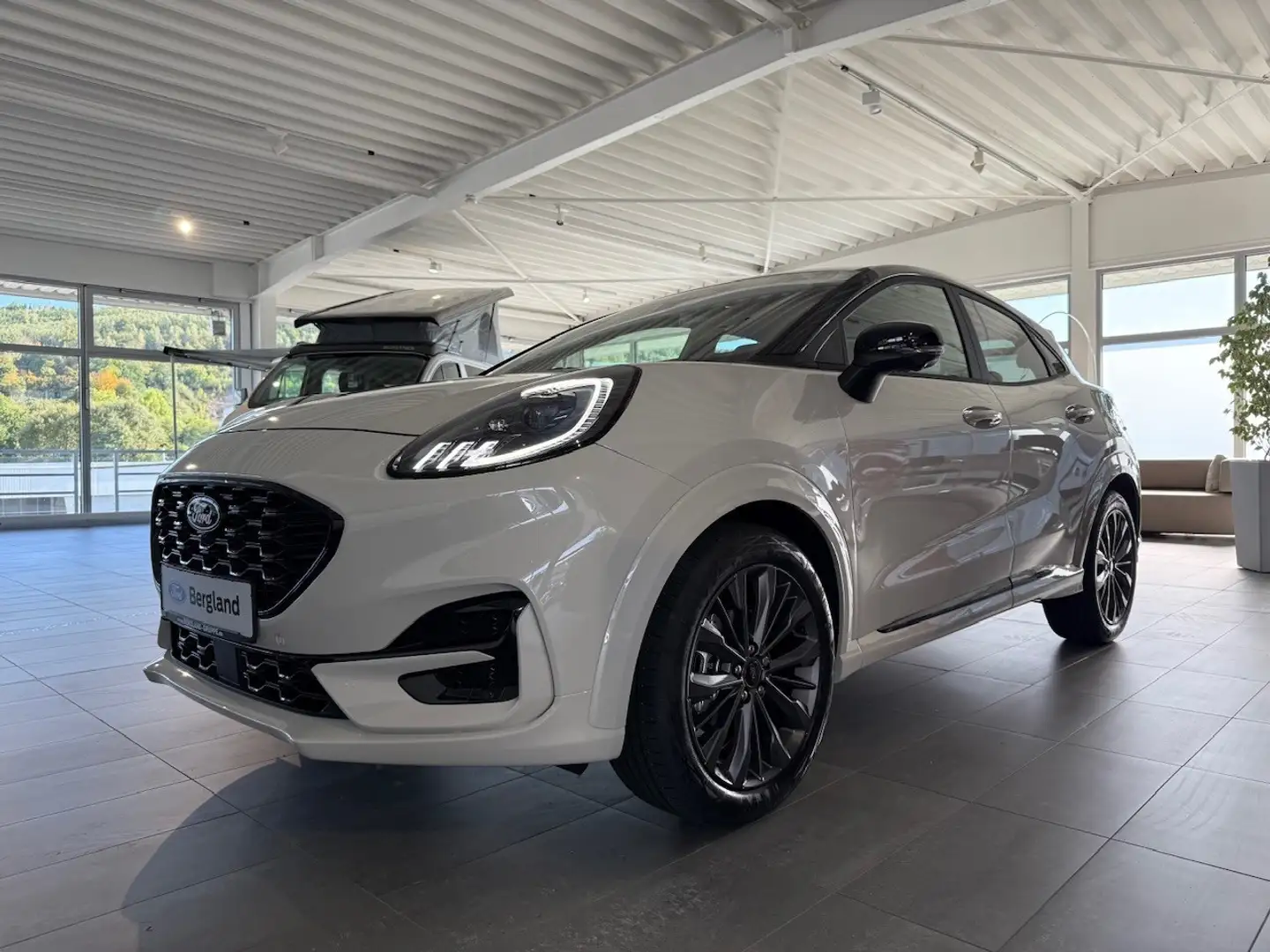 Ford Puma SOUND EDITION 155PS Automatik Weiß - 2