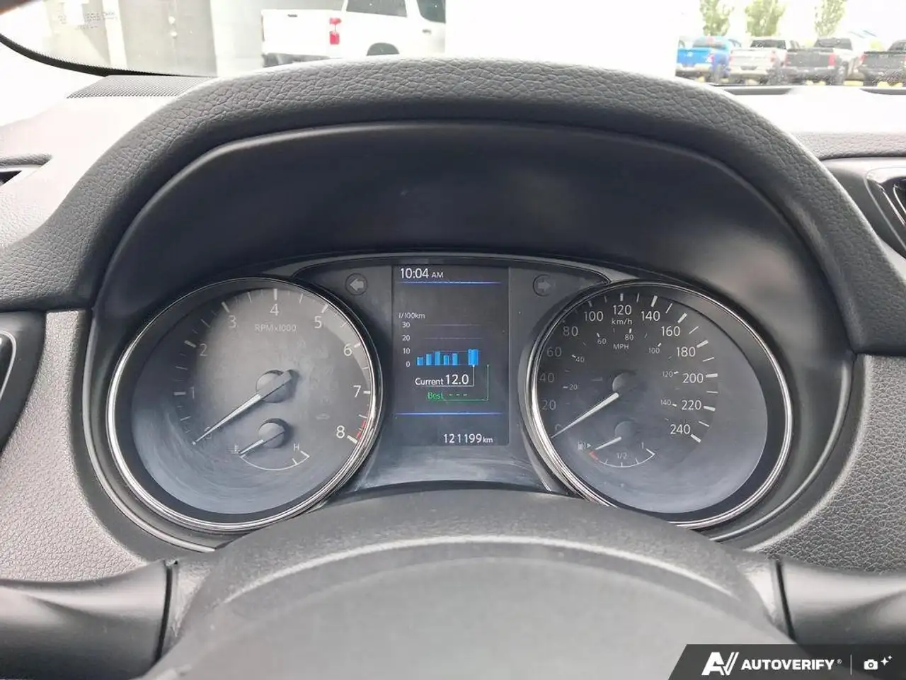 Nissan Qashqai снимка Nissan Qashqai