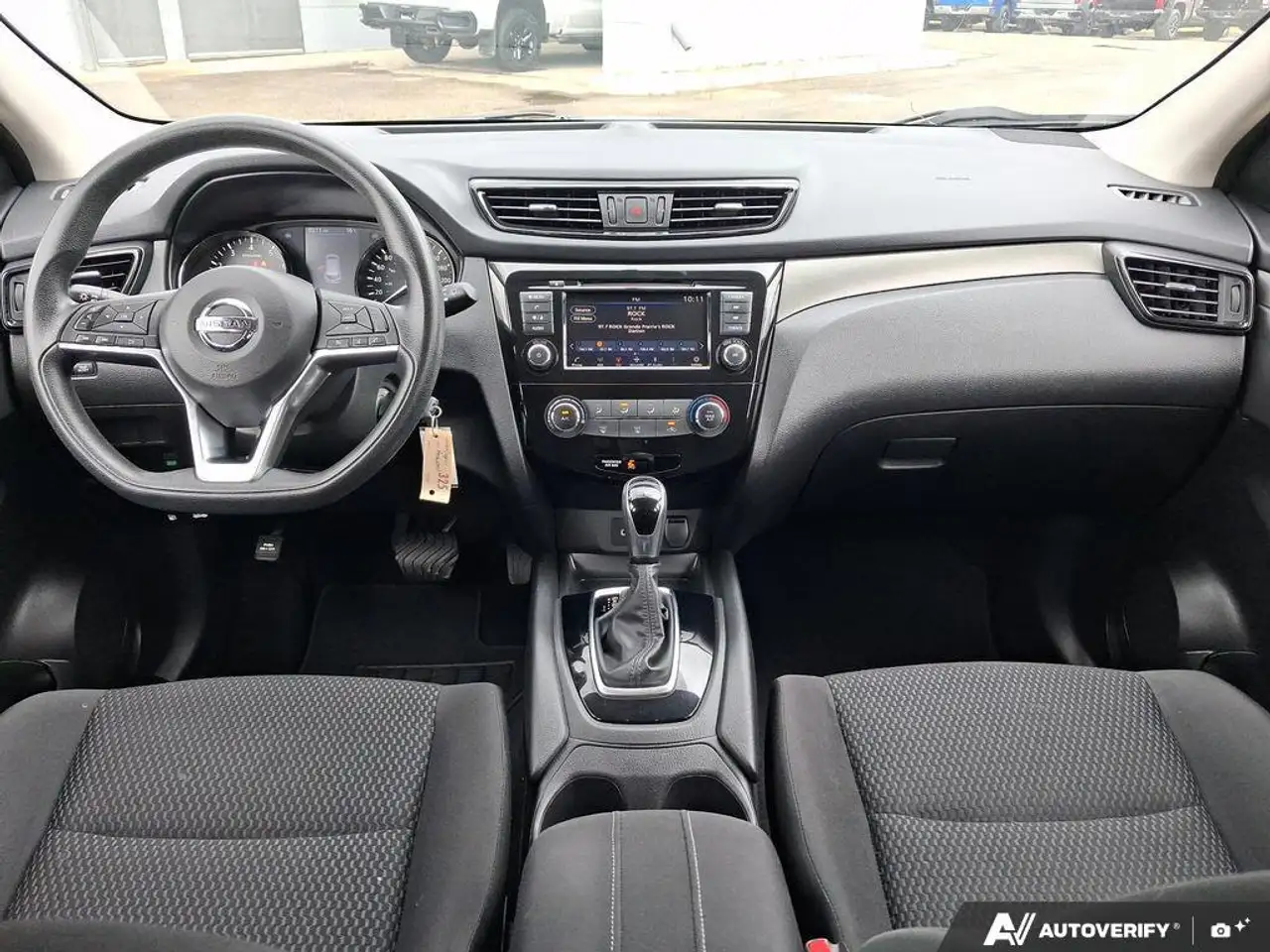 Nissan Qashqai снимка Nissan Qashqai