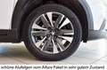 Peugeot 2008 1.2 Allure~Navigation~CarPlay&Android~Leder Weiß - thumbnail 9