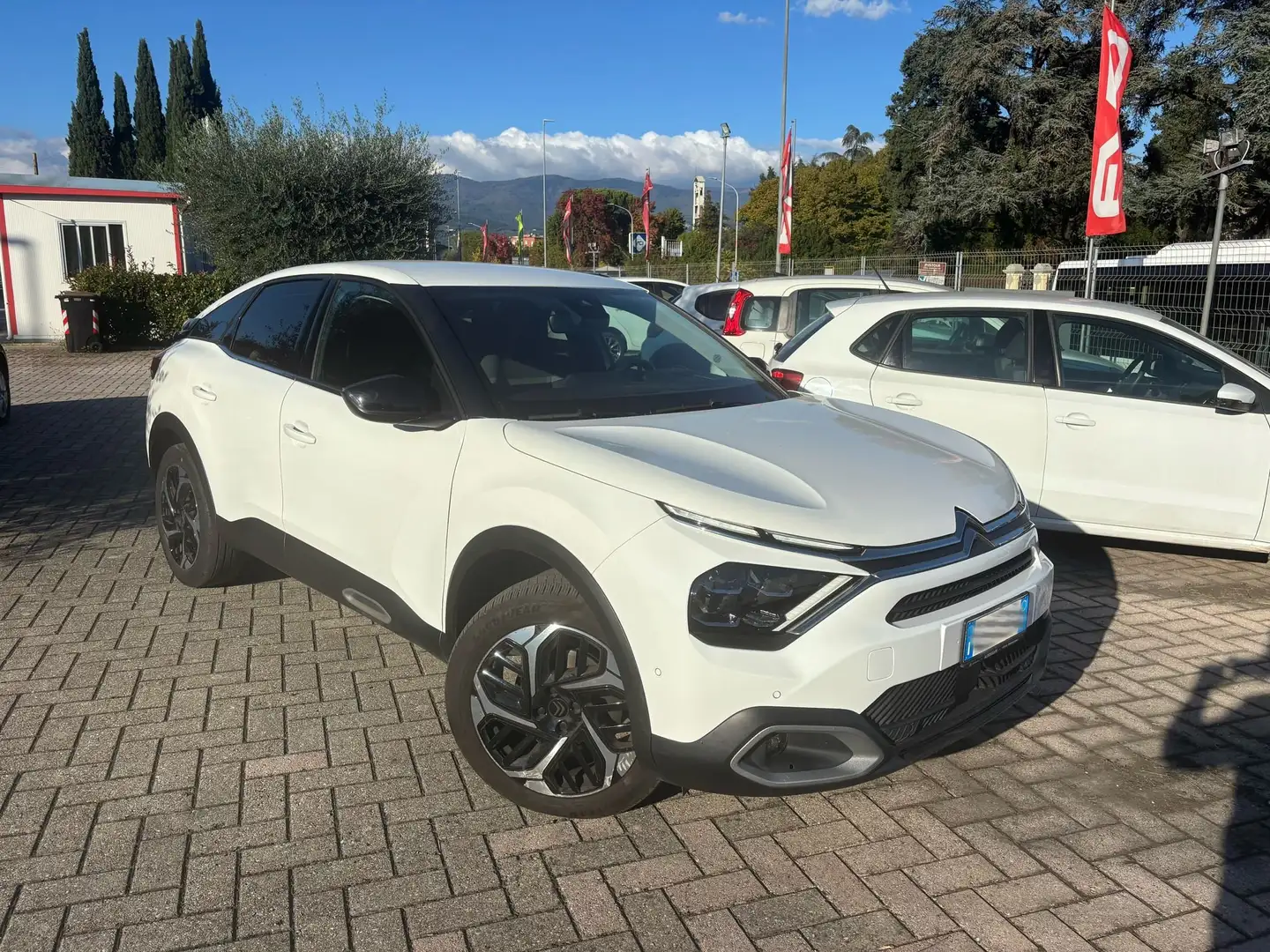 Citroen C4 C4 III 2021 1.2 puretech Shine s Bianco - 1