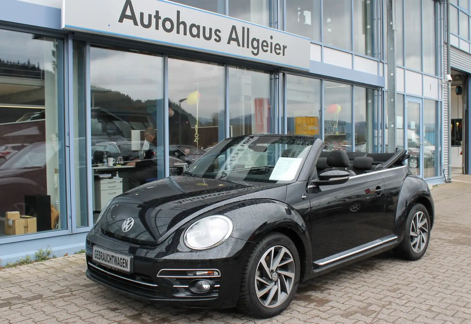 Volkswagen Beetle Cabrio 1.2 TSI Sound *Kamera/Navi/Sitzheizung* Černá - 2