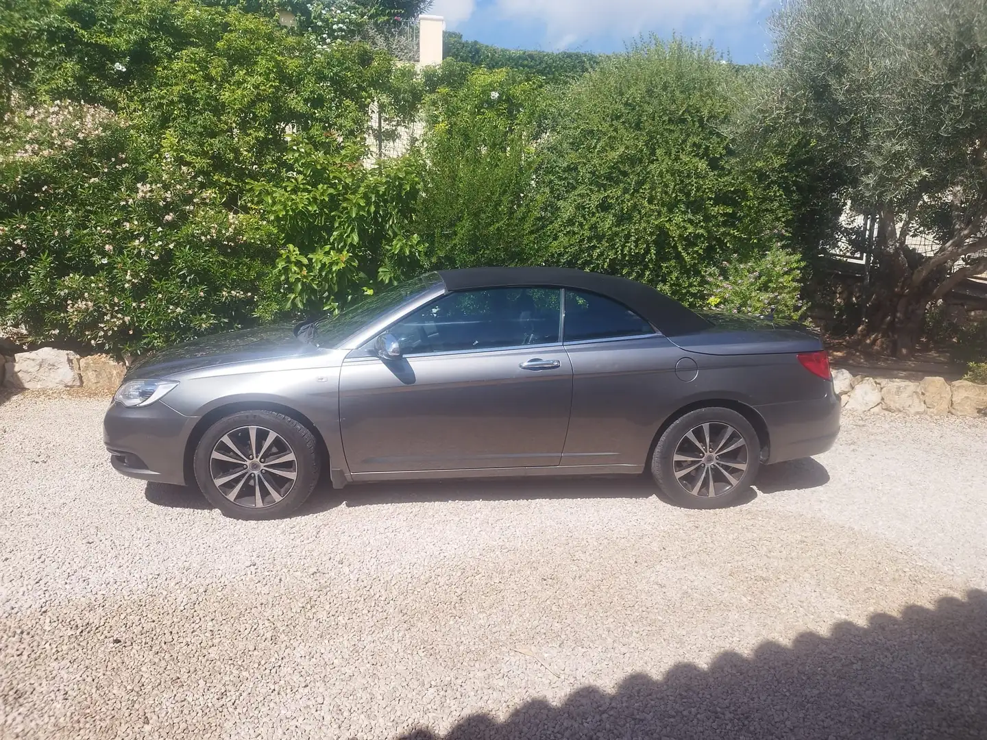 Lancia Flavia Gris - 1