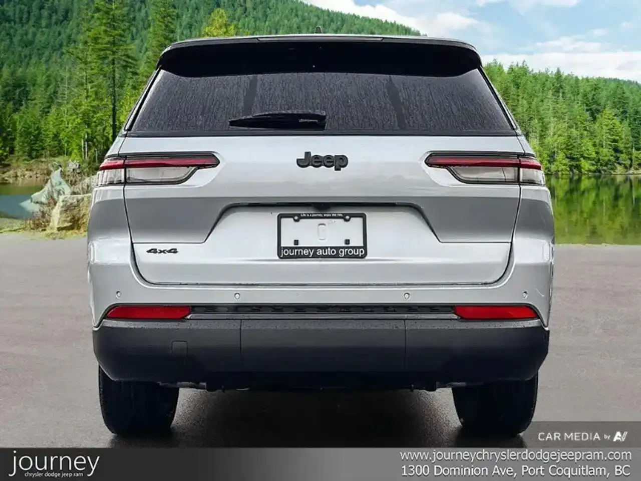 Jeep Grand Cherokee снимка Jeep Grand Cherokee