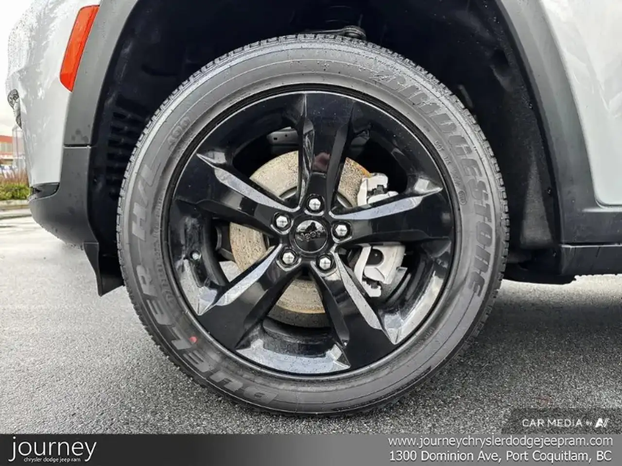 Jeep Grand Cherokee снимка Jeep Grand Cherokee