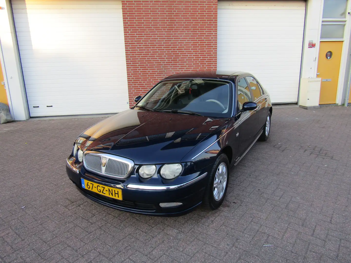Rover 75 2.0 V6 CLUB SEDAN HANDGESCHAKELD BJ 01 /LEDER/CRUI - 1