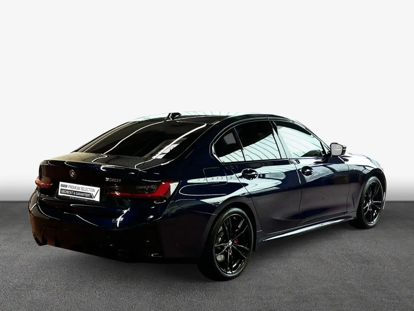 BMW 330 i Aut., M-Sport, AHK, Glasd., LED Blau - 2