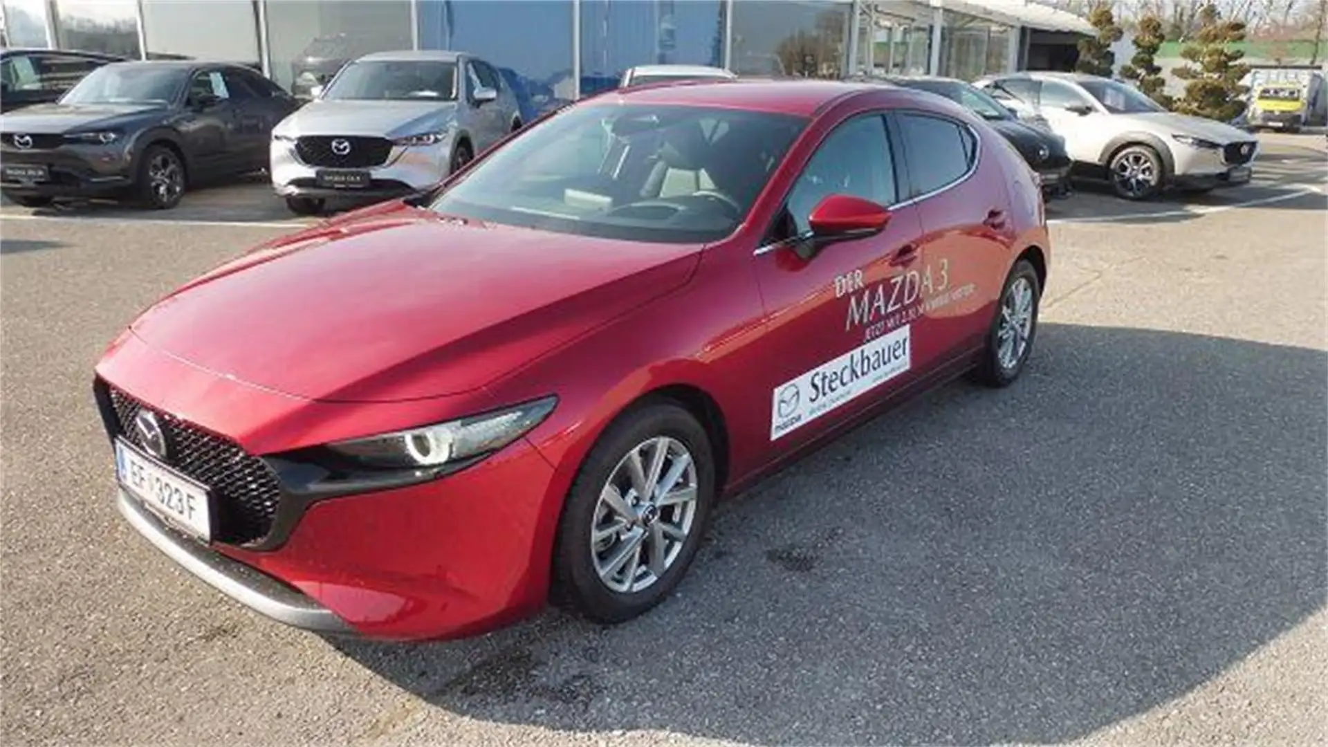 Mazda 3 2025 5HB 2.5L e-SKYACTIV G 140ps 6MT 2WD TA Rot - 1