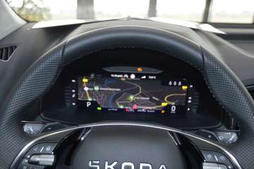 Bild 14 Skoda Karoq Selection Pano,ACC,AHK,18