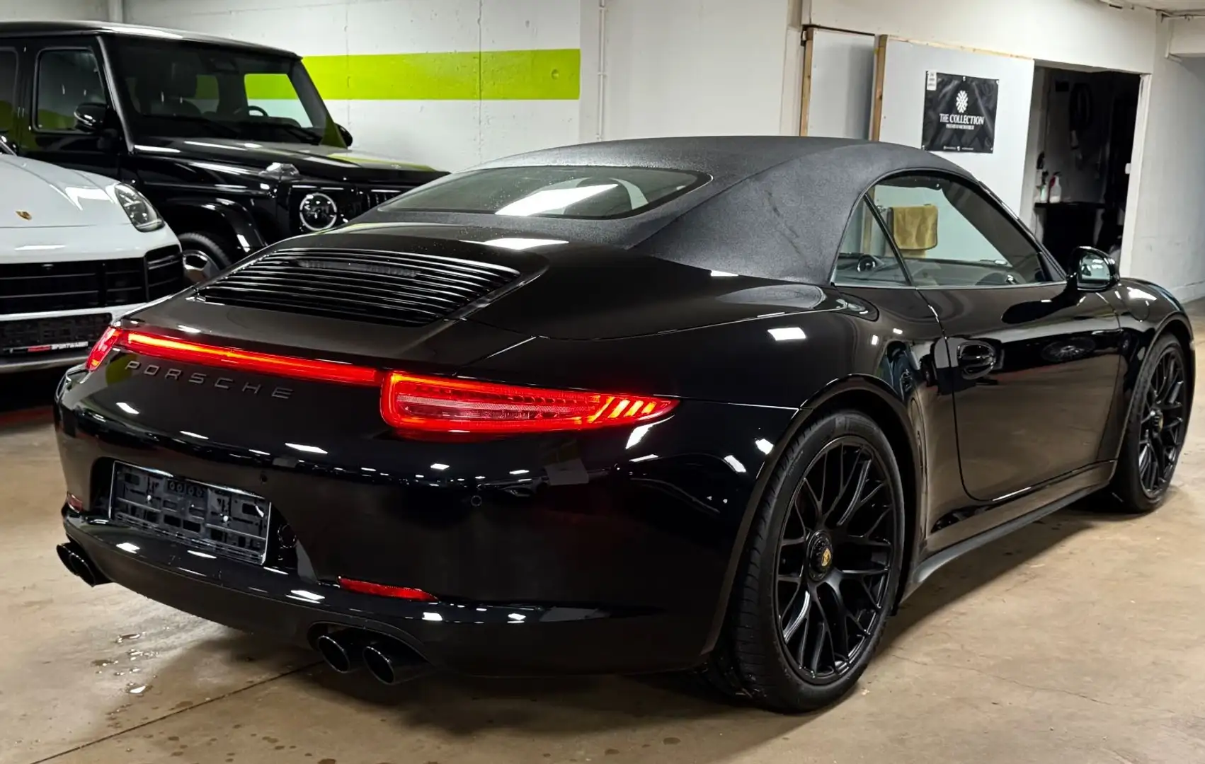 Porsche 991 CARRERA 4 GTS CABRIO SAMMLER 12950KM TOPZUST Black - 1