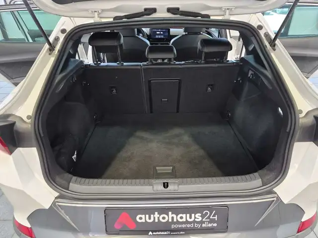 Cupra Formentor view 6