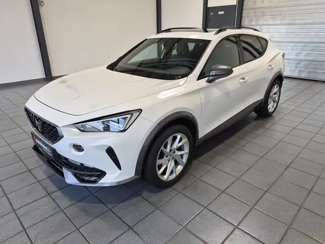 Cupra Formentor view 3