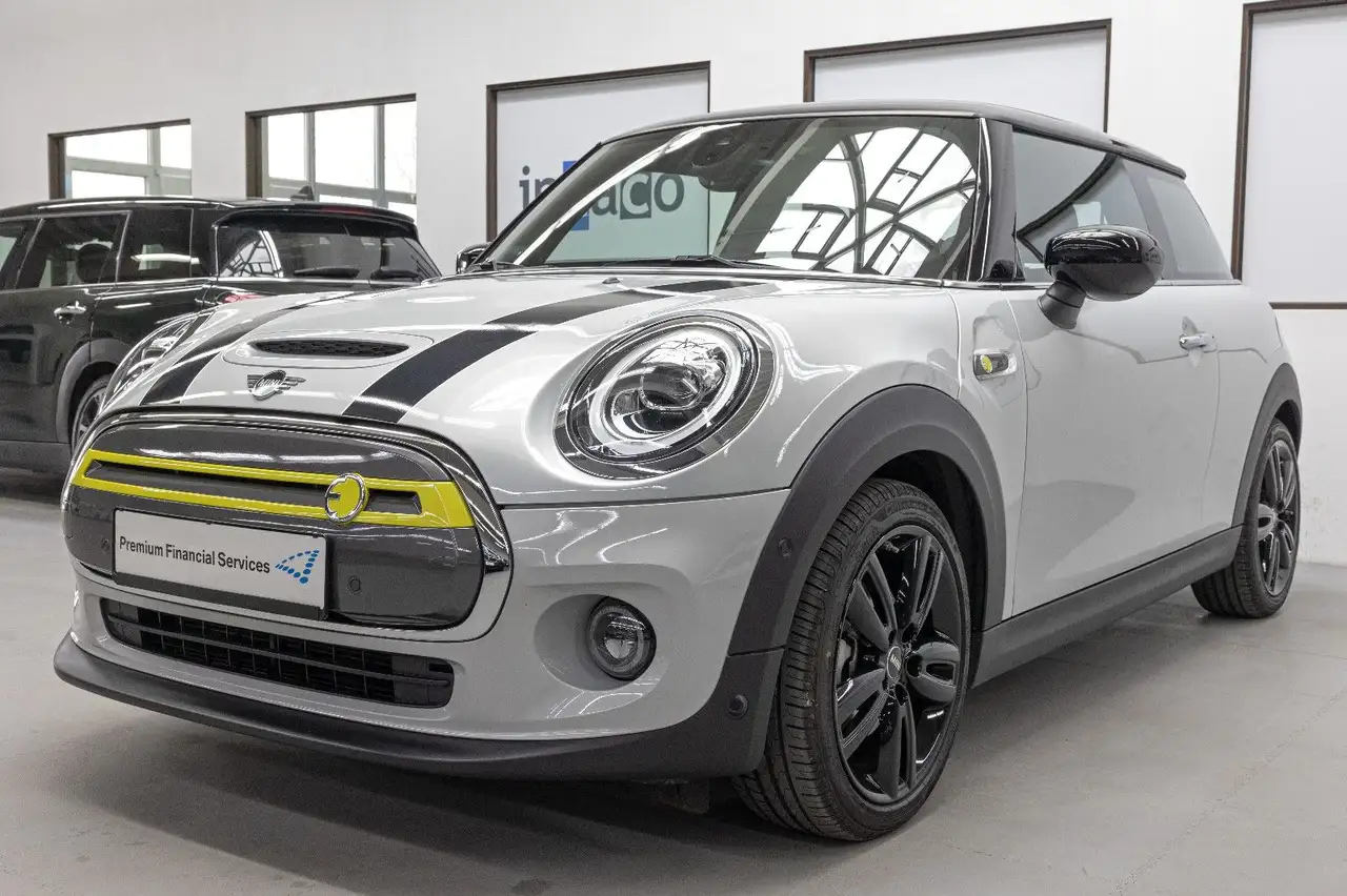 MINI Cooper SE