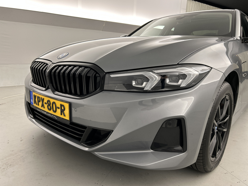 BMW 330 3-serie 330e 292 PK Shadow-Line Facelift Schuif-/k — photo 30