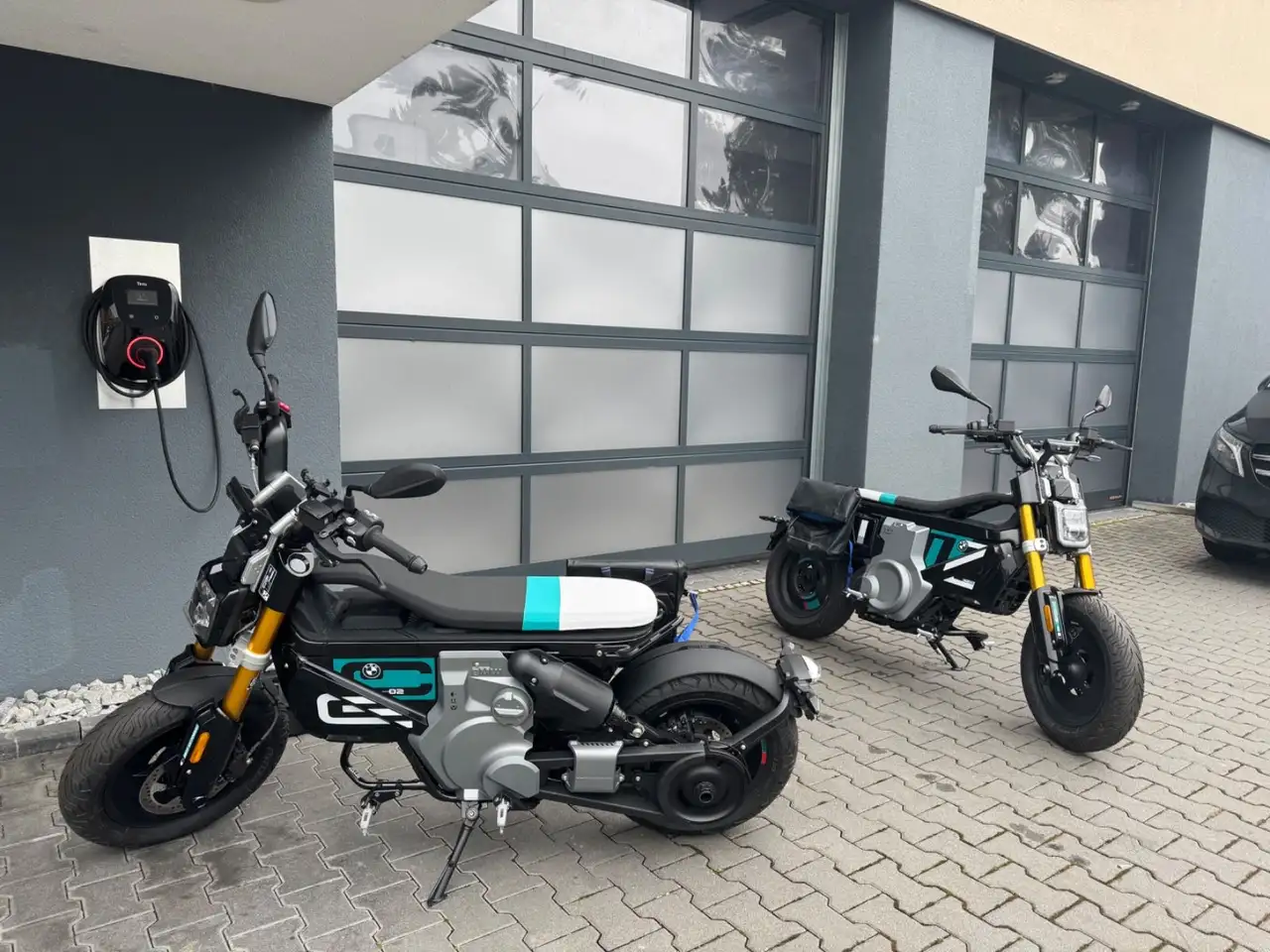 BMW CE 02
