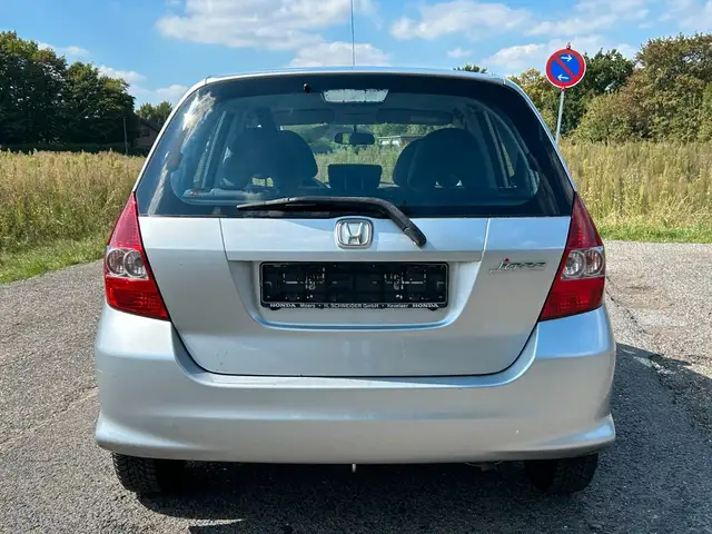 Honda Jazz view 4