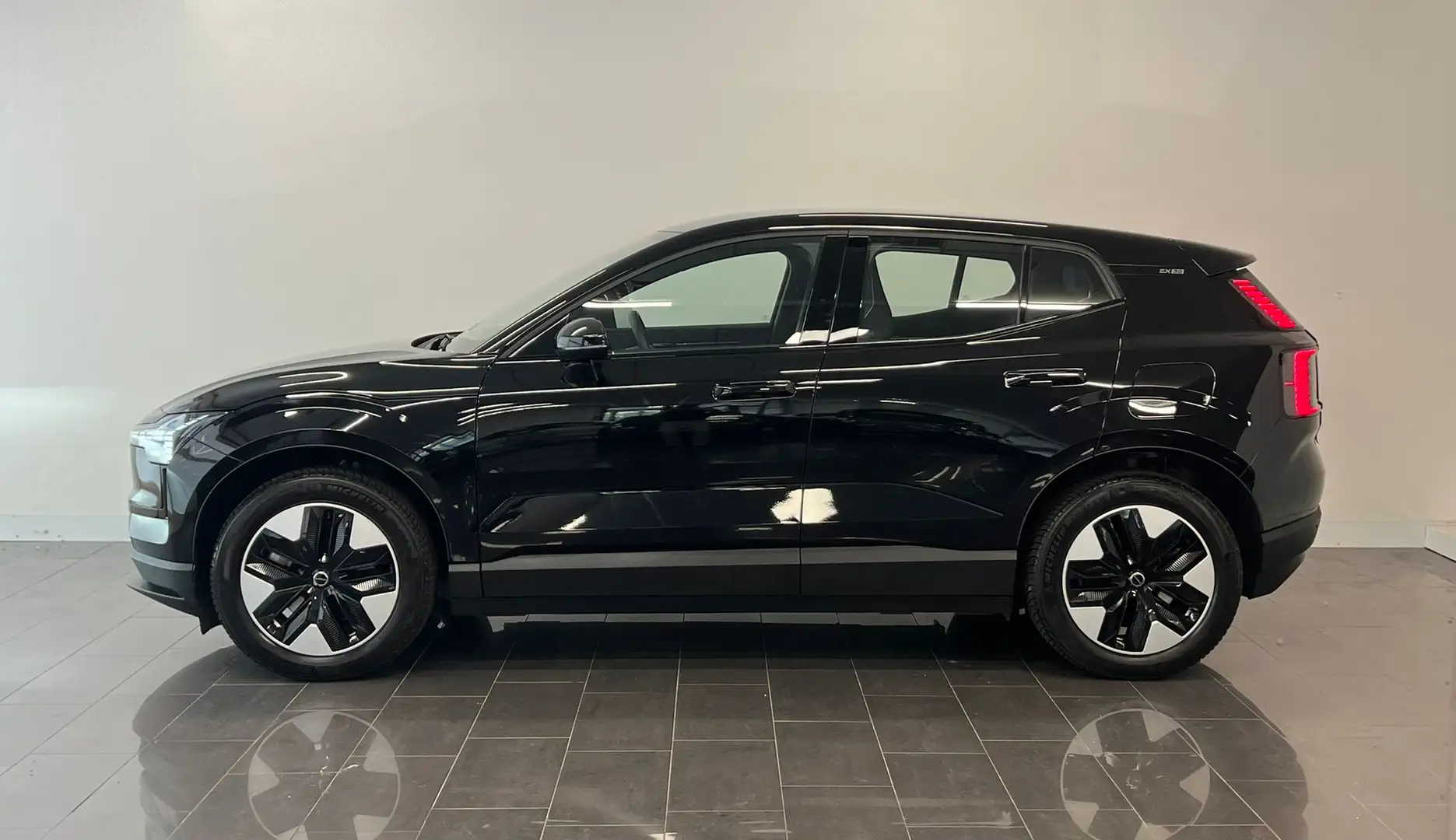 Volvo EX30 Single Motor Extended Range Core 69 kWh | 11 kW la Nero - 2