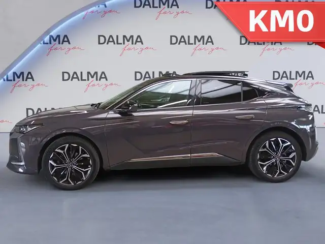 DS Automobiles DS 4 view 2
