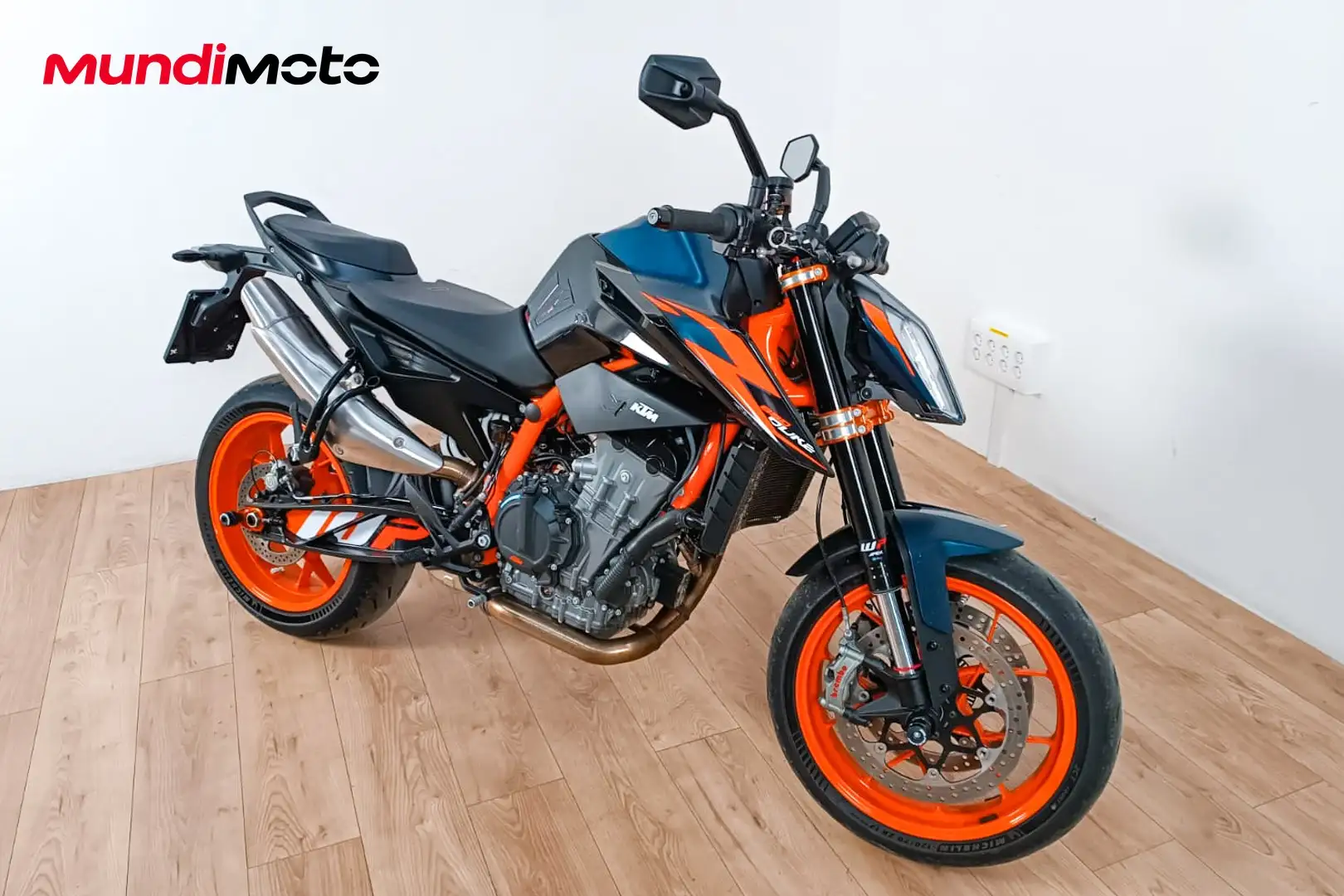 KTM 890 Duke - 2