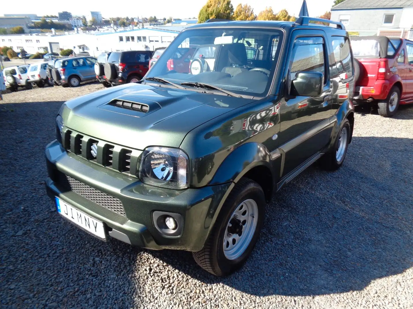 Suzuki Jimny 1.3 ALLGRIP Club Ranger Grün - 1
