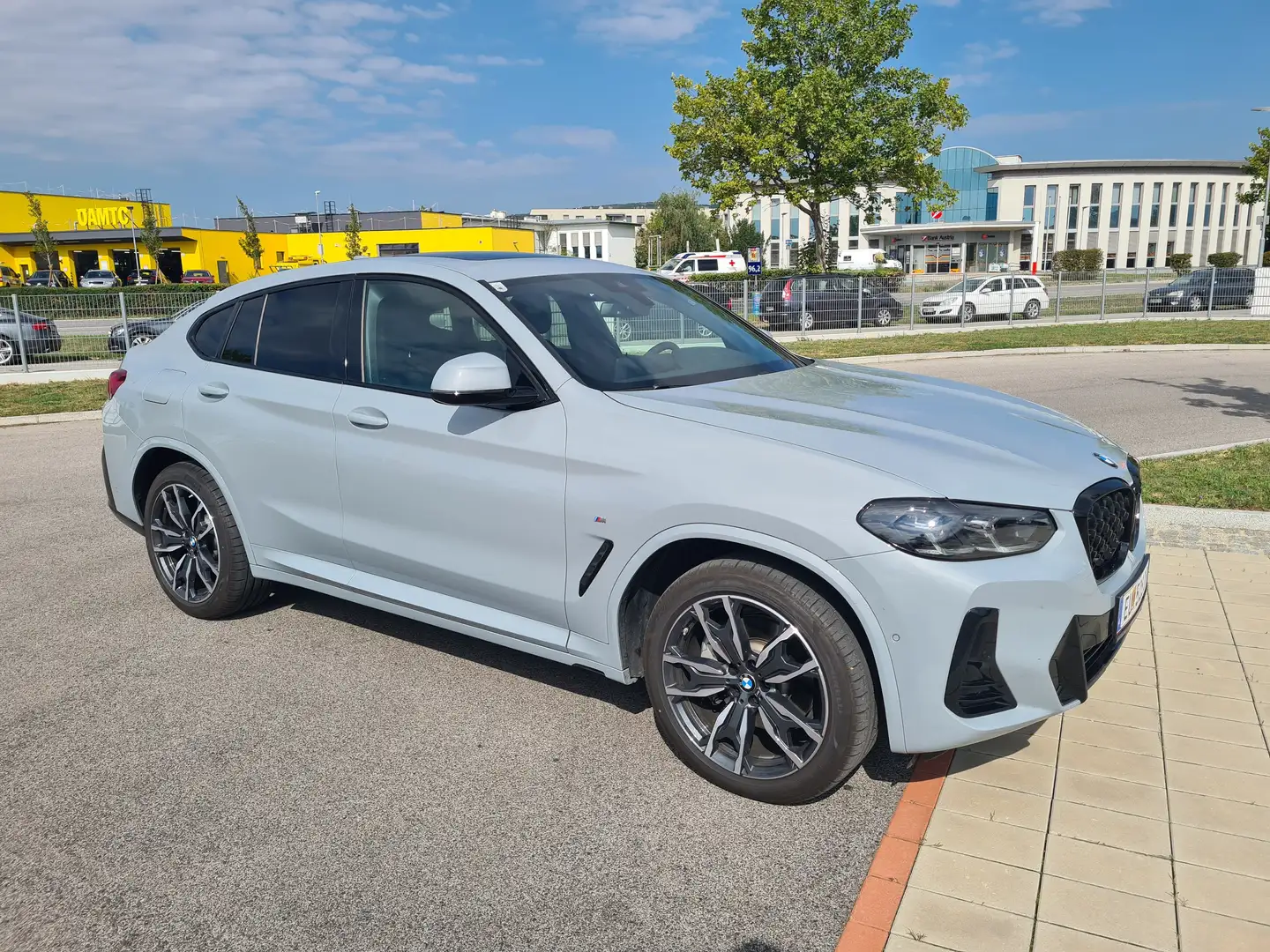 BMW X4 X4 xDrive30i G02 B48 Grau - 2