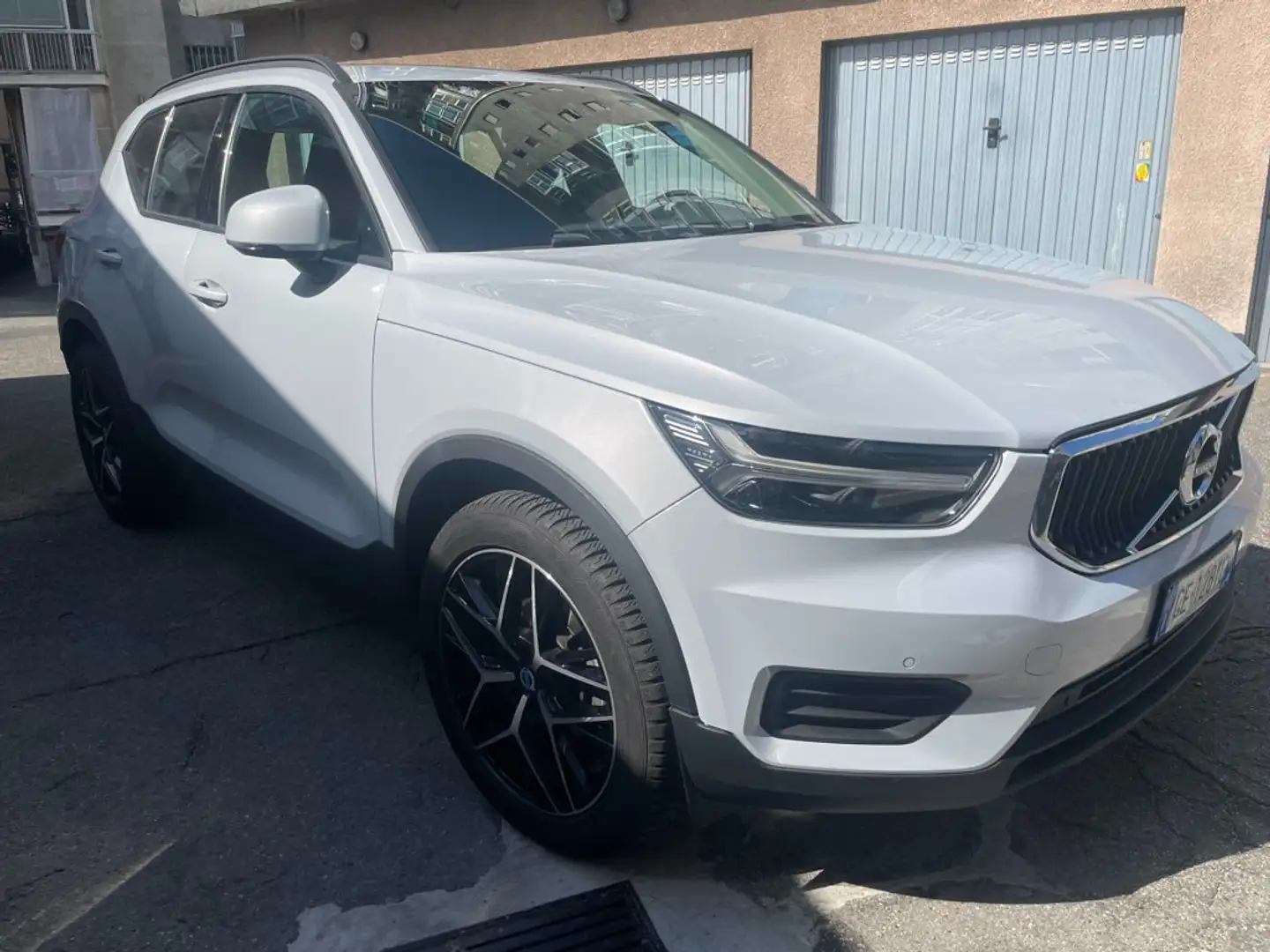Volvo XC40 XC40 1.5 t2 Momentum my21 Blanc - 1
