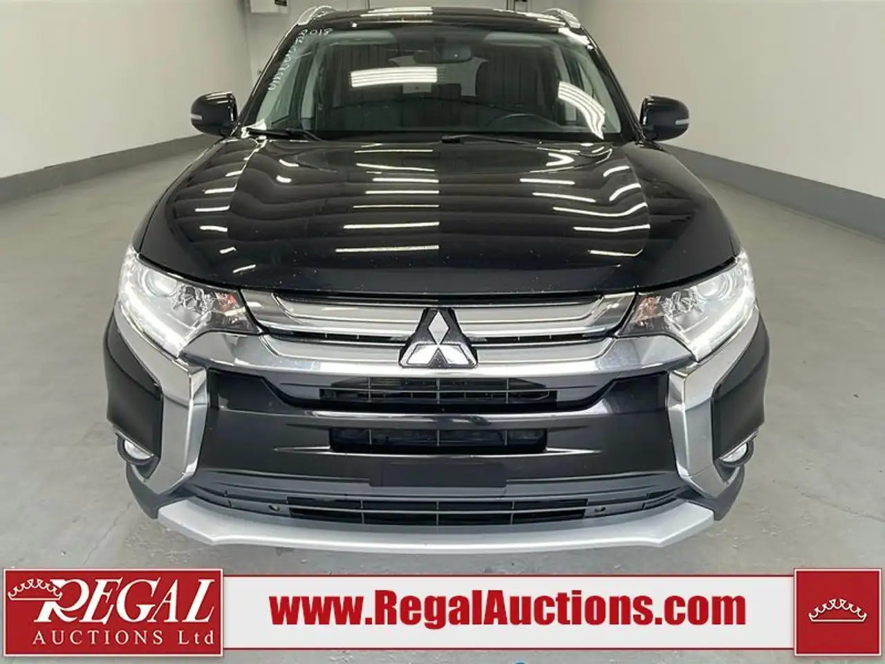 Mitsubishi Outlander снимка Mitsubishi Outlander