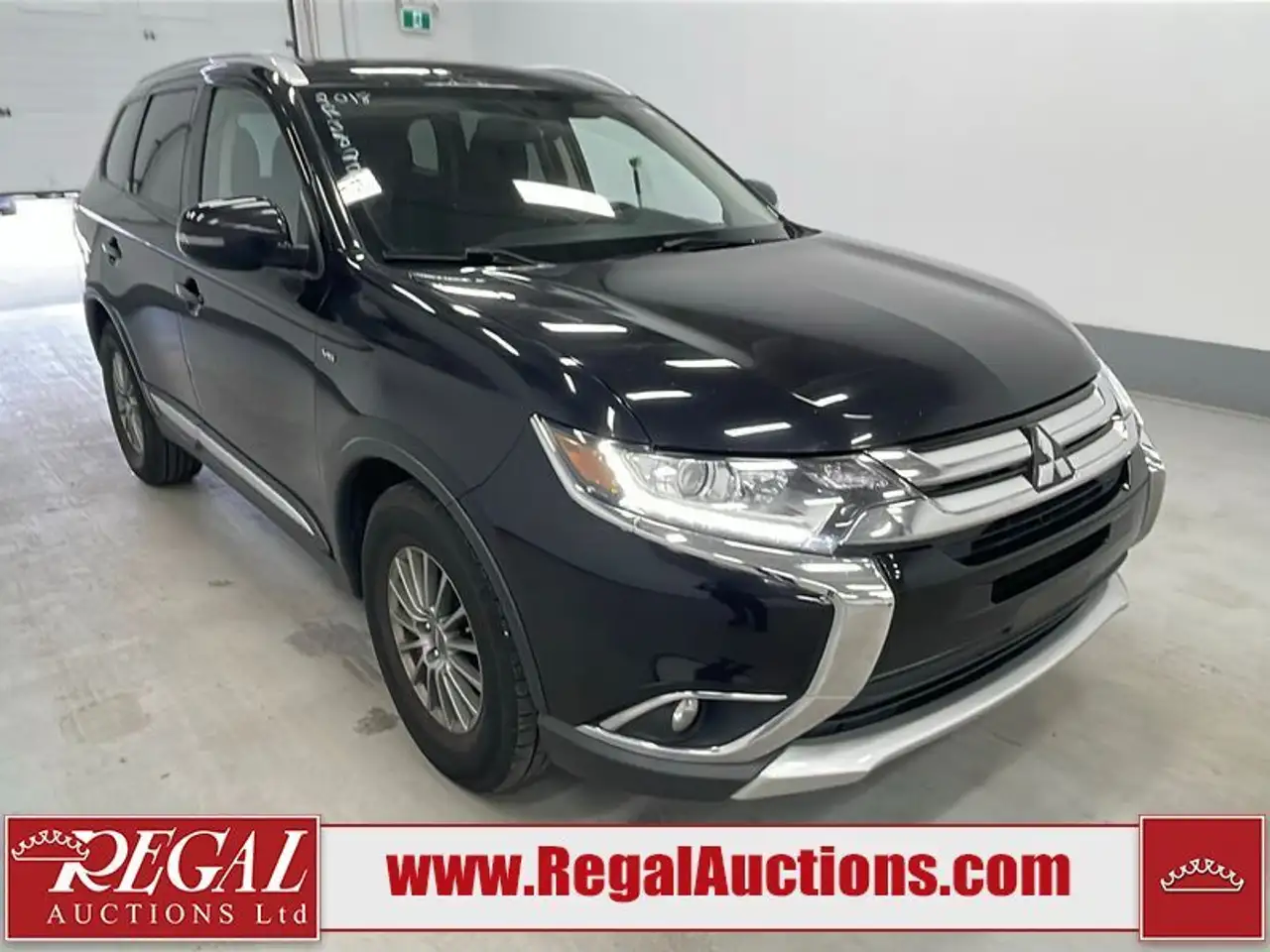 Mitsubishi Outlander снимка Mitsubishi Outlander