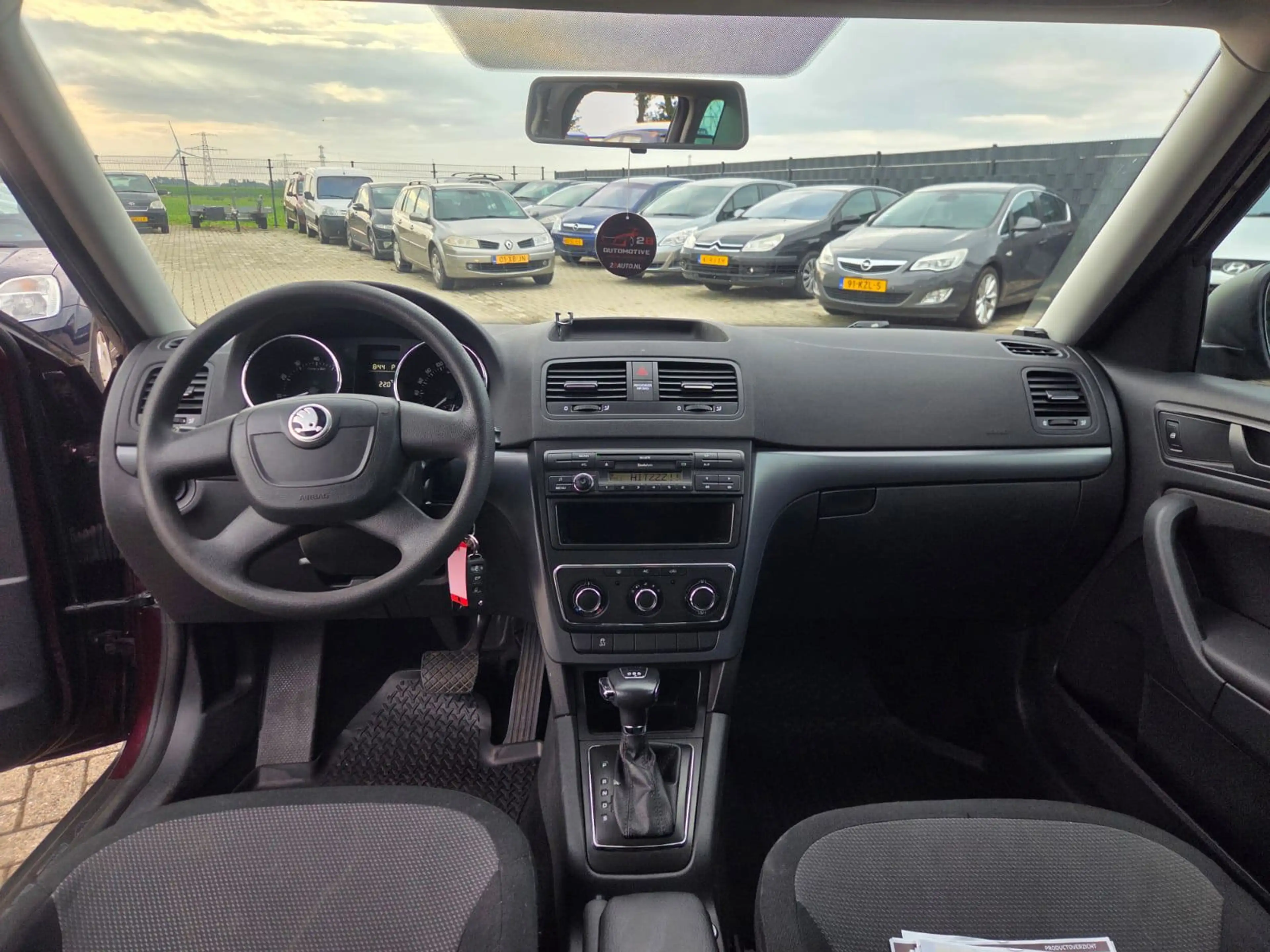 Skoda Yeti 1.2 TSI Comfort 2011. Automaat/Airco/Cruise/Trekha — photo 13