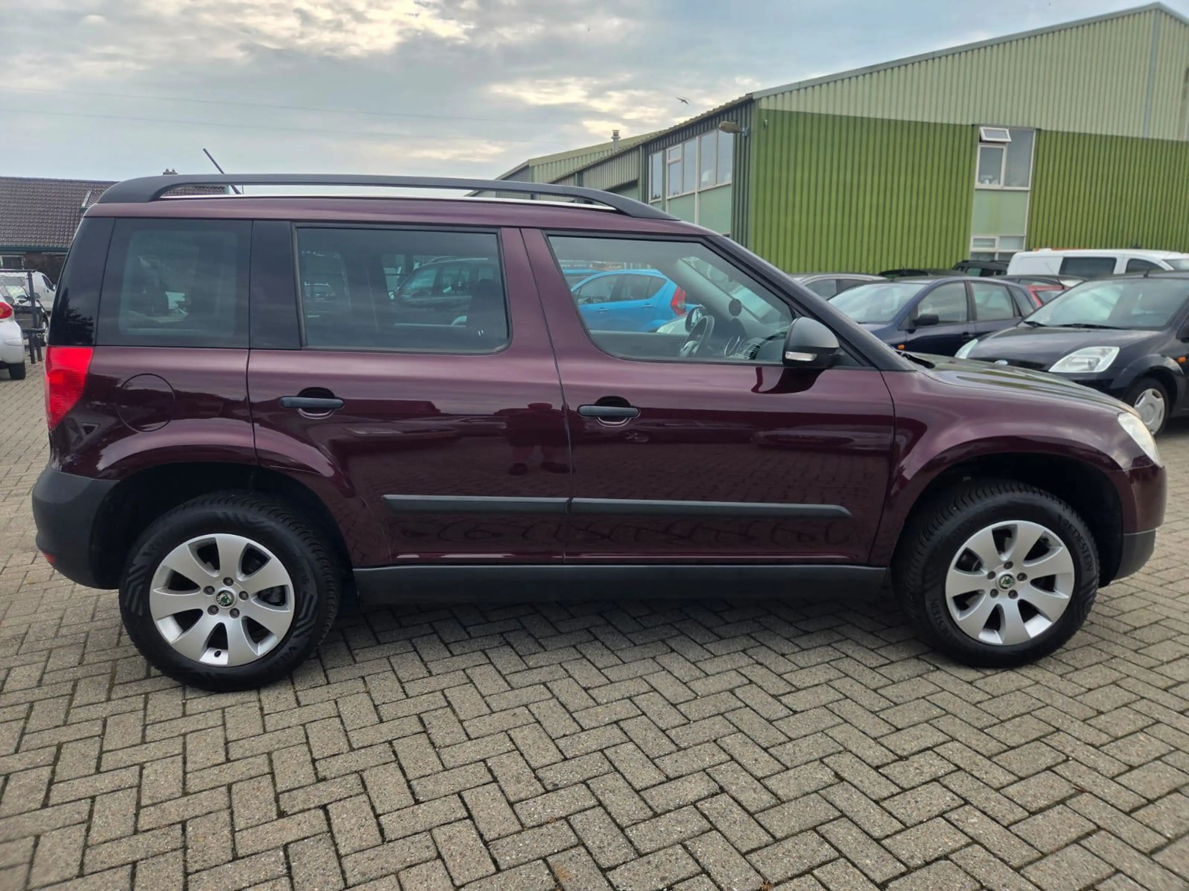 Skoda Yeti 1.2 TSI Comfort 2011. Automaat/Airco/Cruise/Trekha — photo 7