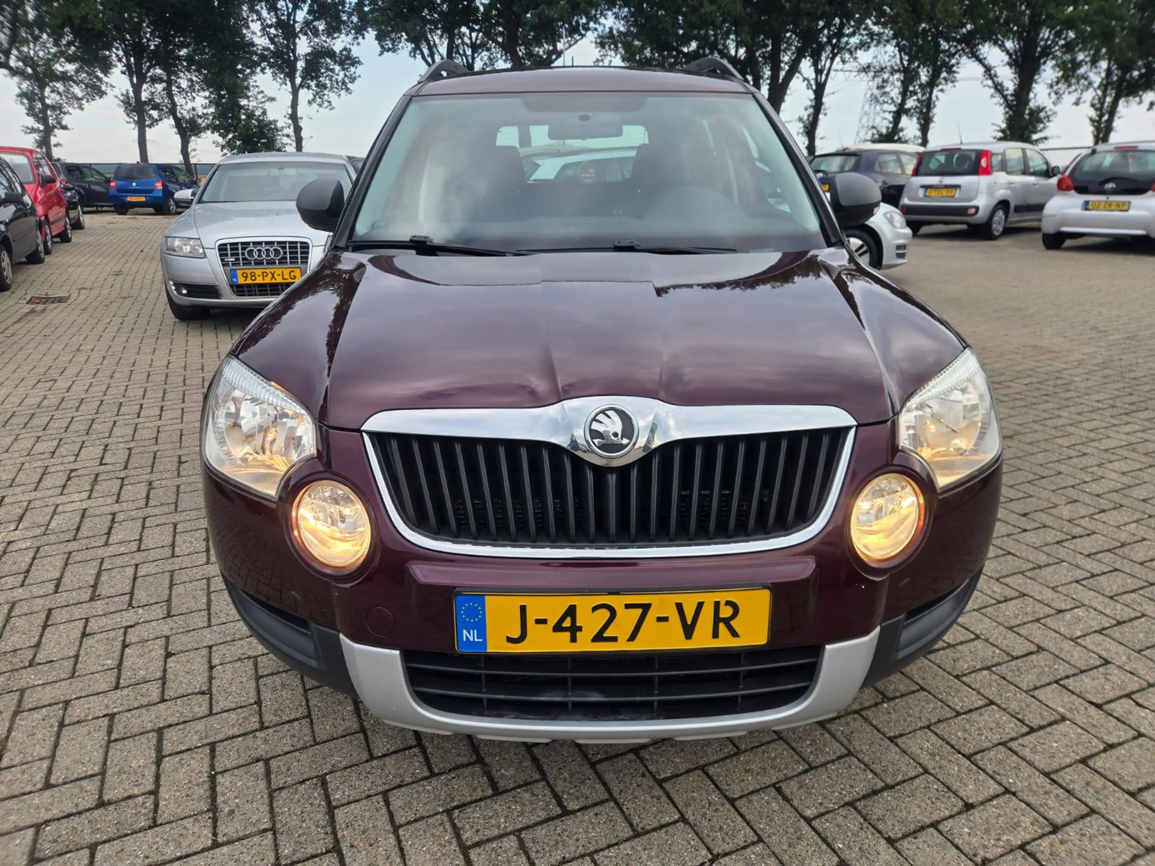 Skoda Yeti 1.2 TSI Comfort 2011. Automaat/Airco/Cruise/Trekha — photo 6