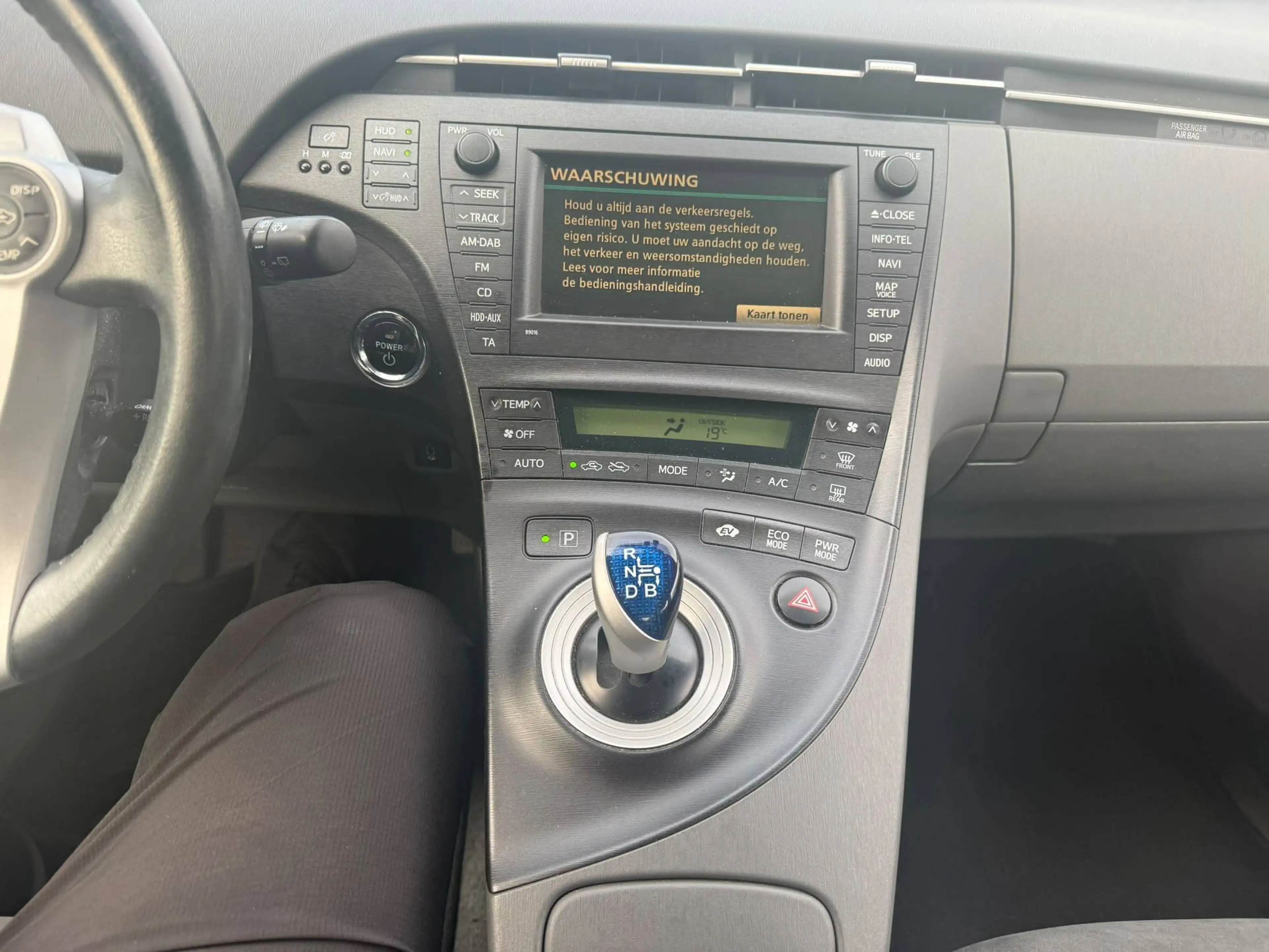 Toyota Prius Prius Hybrid 1.8i VVT-i Solar Premium**CARNET COMPLETS** — photo 13