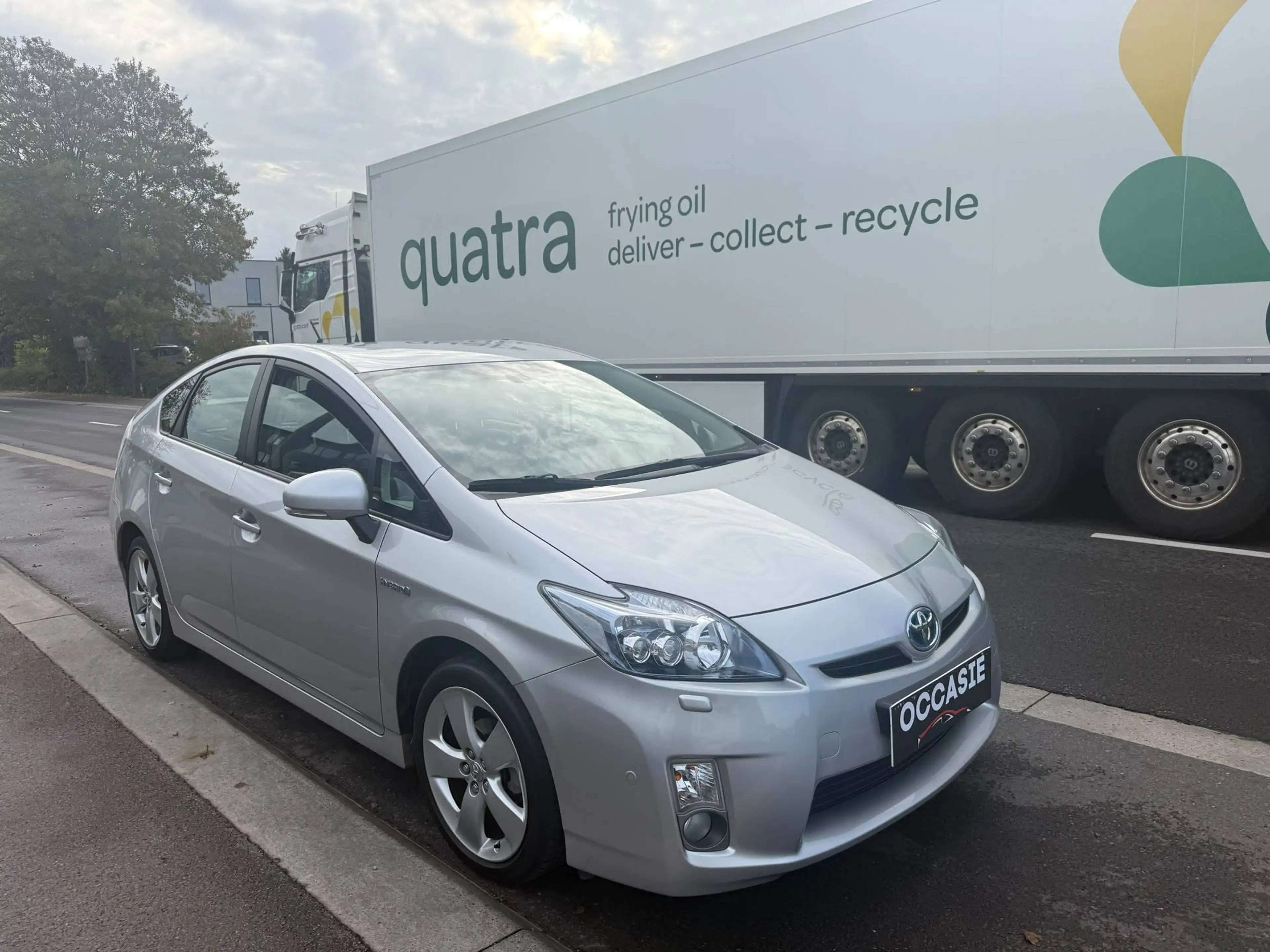 Toyota Prius Prius Hybrid 1.8i VVT-i Solar Premium**CARNET COMPLETS** — photo 3