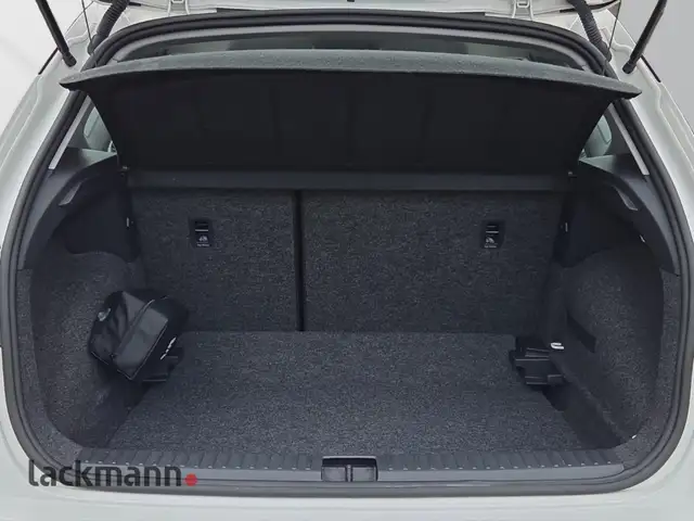 SEAT Arona view 8