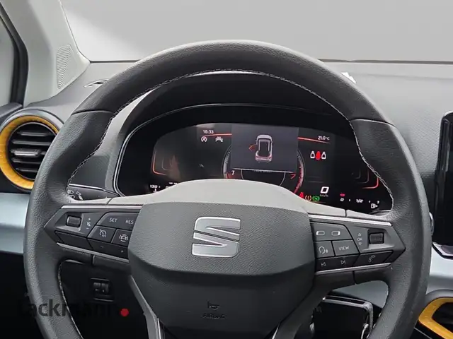 SEAT Arona view 14