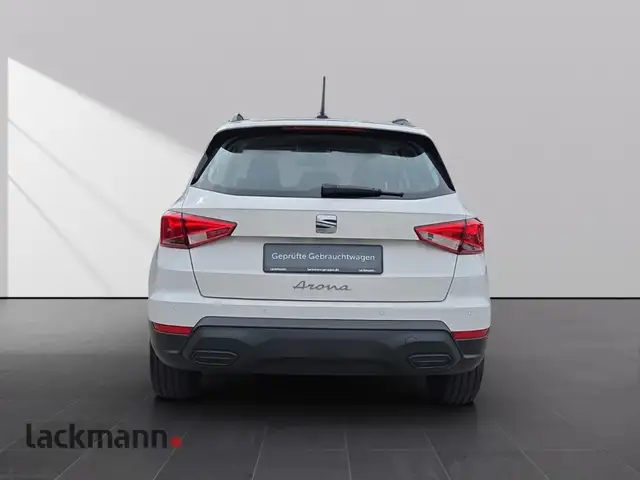 SEAT Arona view 6