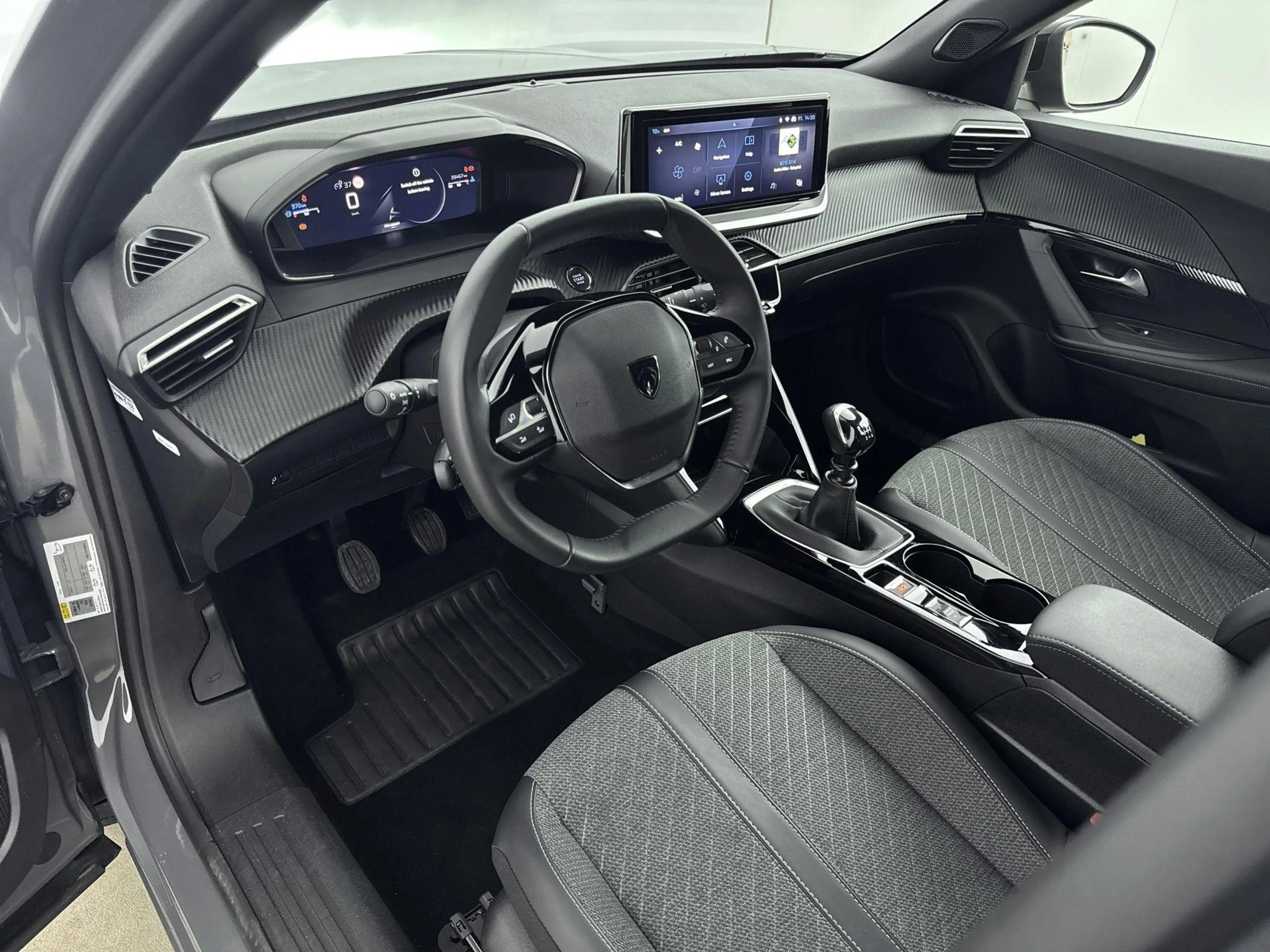 Peugeot 2008 1.2 100pk Allure | 1ste eigenaar | Navigatie | Cli — photo 10