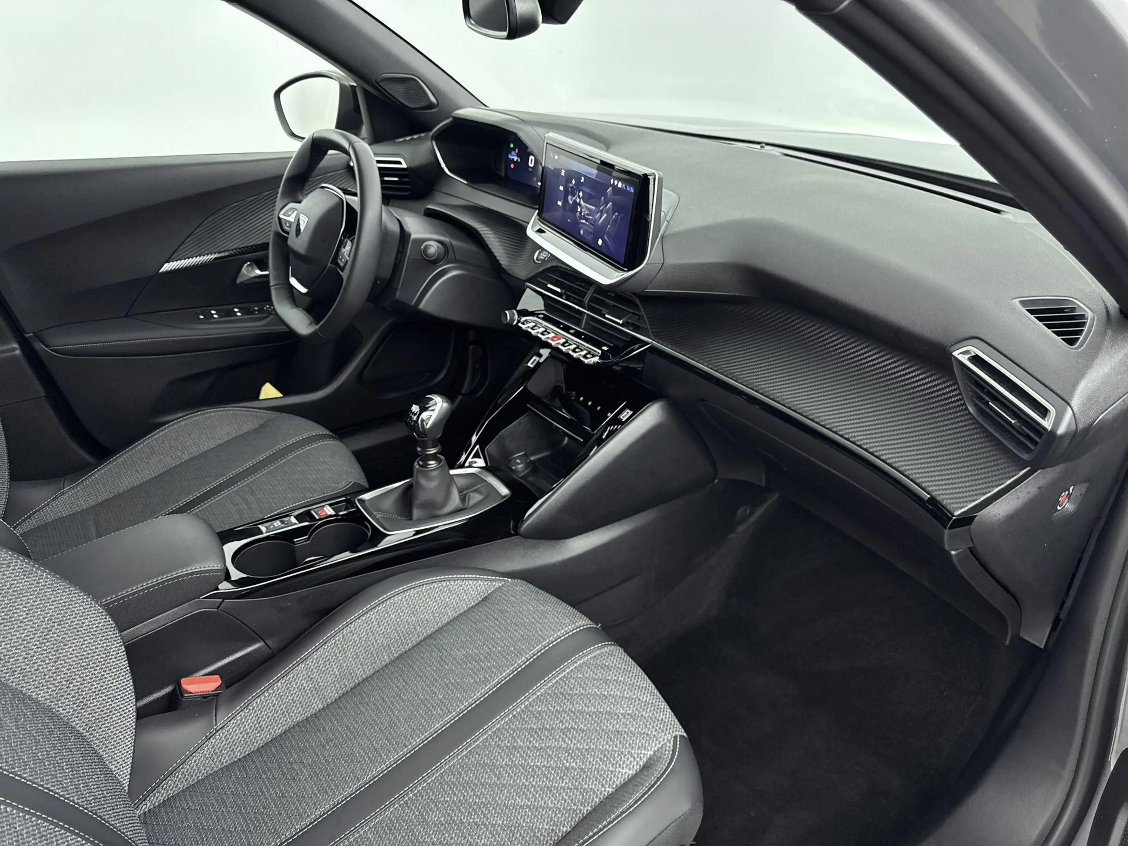 Peugeot 2008 1.2 100pk Allure | 1ste eigenaar | Navigatie | Cli — photo 12