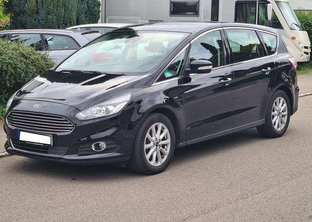 Imagine Ford S-Max S-Max Diesel 2.0 TDCi Titanium