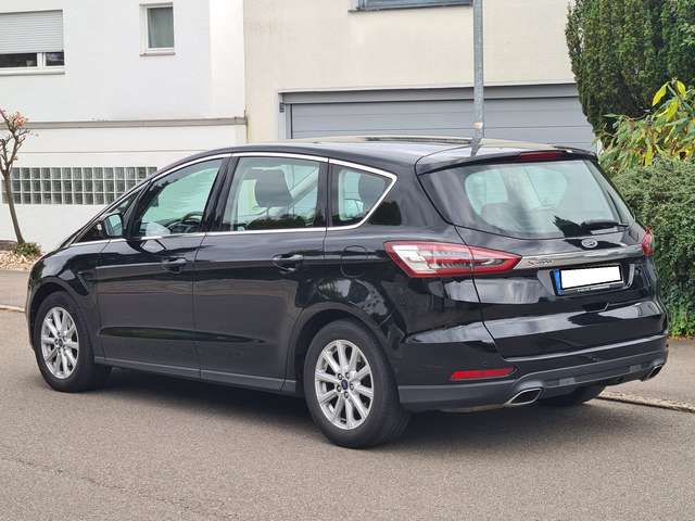 Ford S-Max S-Max Diesel 2.0 TDCi Titanium