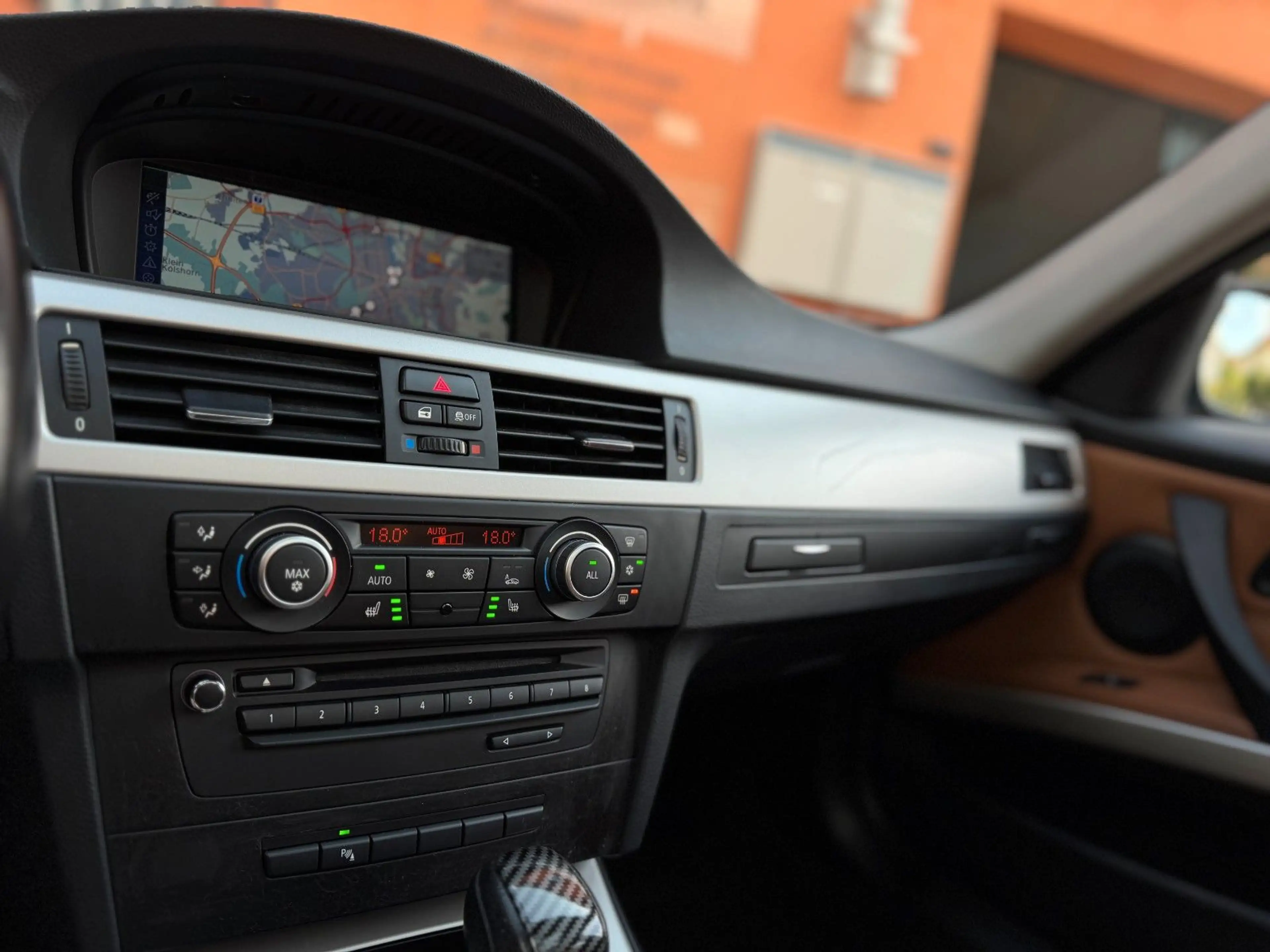 BMW 325 Touring 325d *NAVI*TEMPO*XENON*PANO*PDC — photo 12