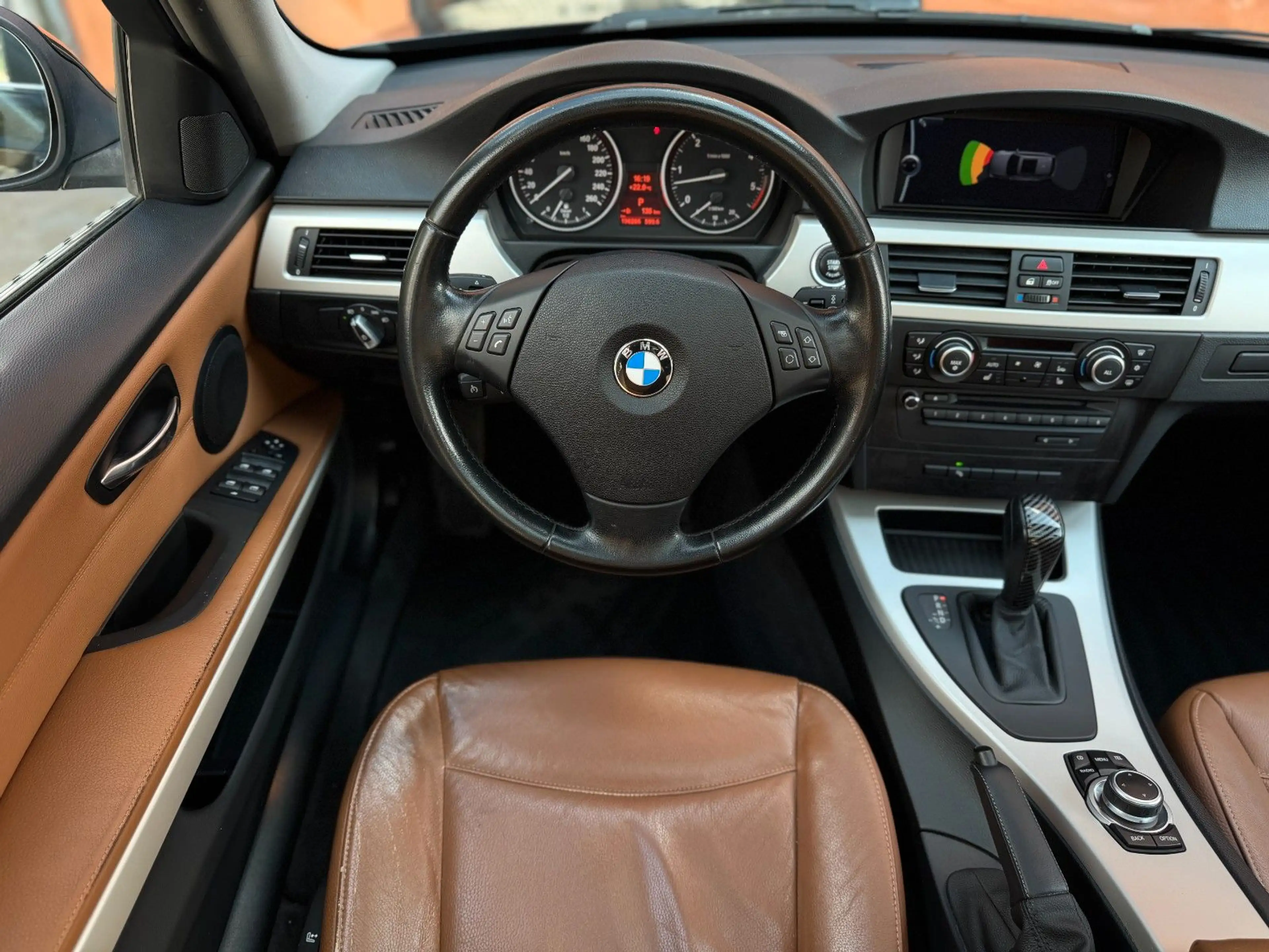 BMW 325 Touring 325d *NAVI*TEMPO*XENON*PANO*PDC — photo 11