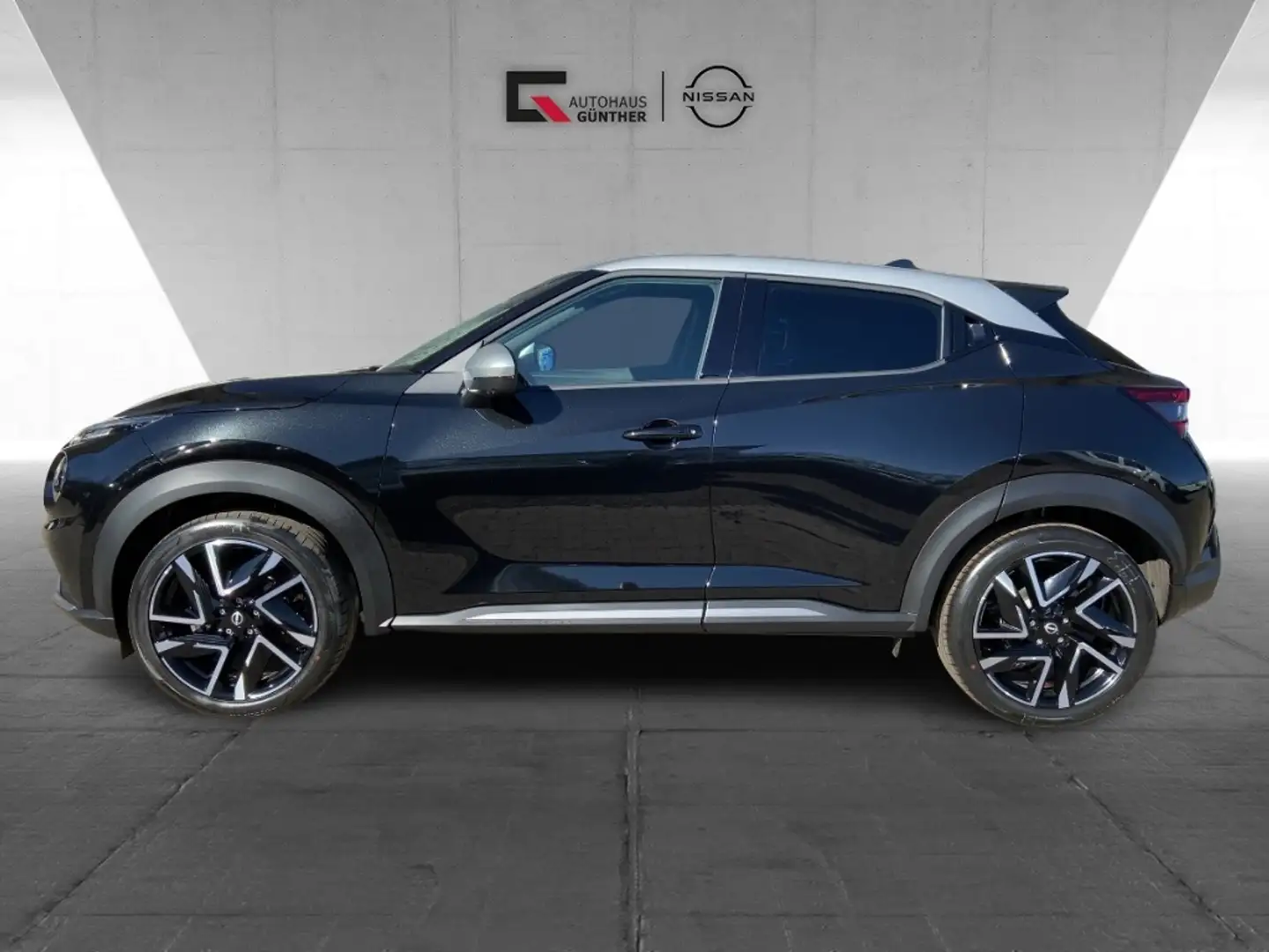 Nissan Juke N-Design Hybrid 4AMT Tech ProPILOT Schwarz - 2