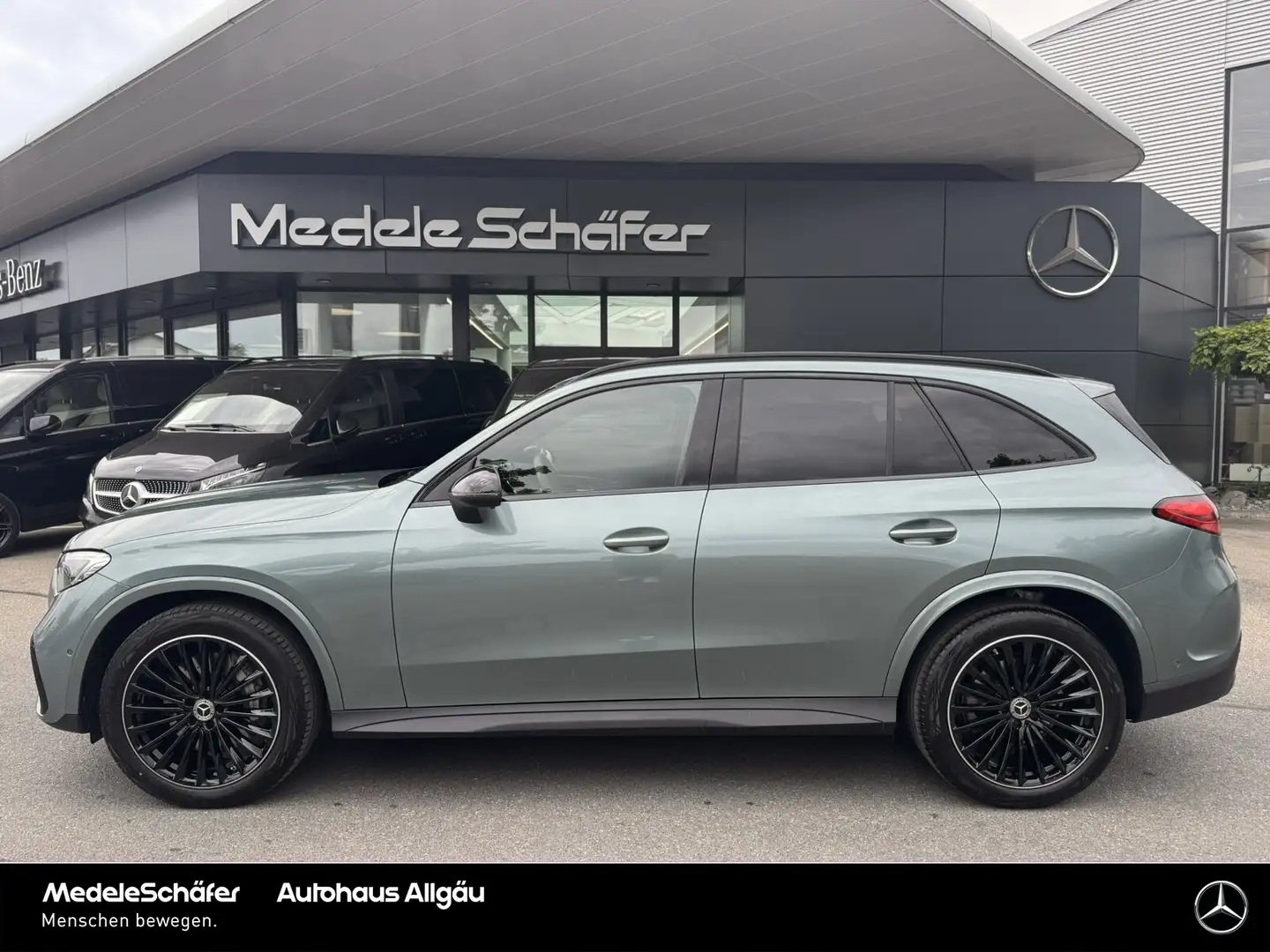 Mercedes-Benz GLC 200 GLC 200 4MATIC AMG Night LED AHK Ambie Kam Distr Plateado - 2