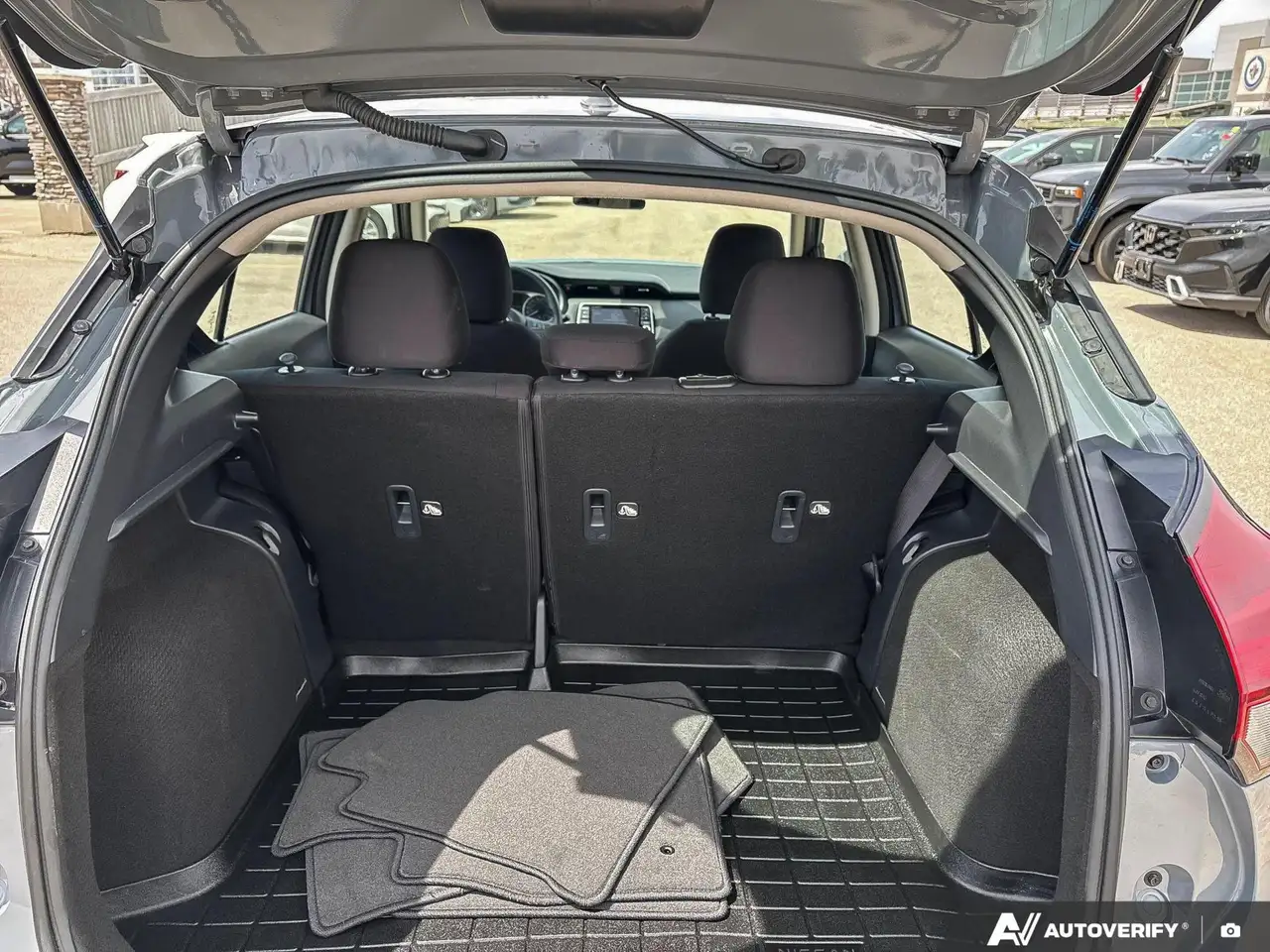 Nissan Kicks снимка Nissan Kicks