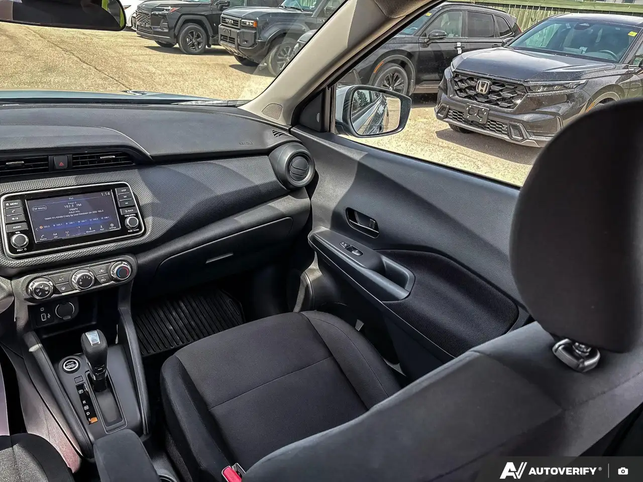 Nissan Kicks снимка Nissan Kicks