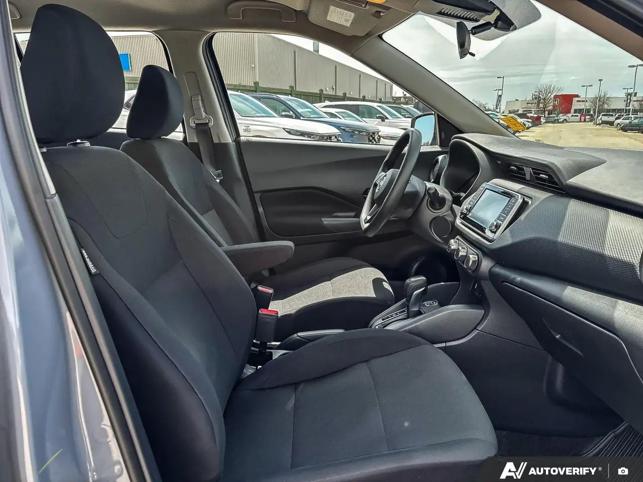 Nissan Kicks снимка Nissan Kicks