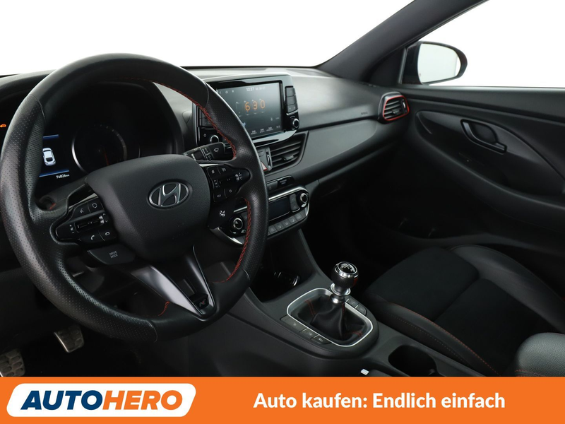 Hyundai i30 2.0 TGDI N Performance *NAVI*CAM*LED*TEMPO*SHZ*LHZ — photo 11