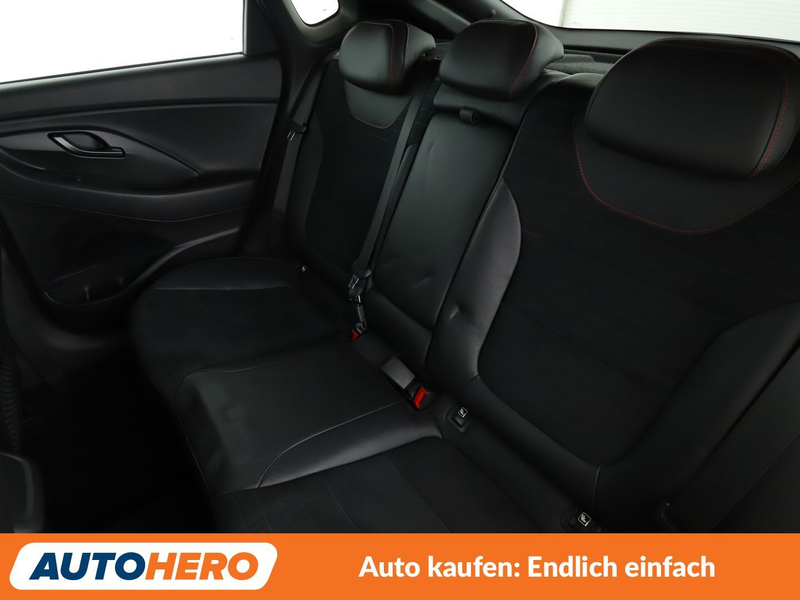 Hyundai i30 2.0 TGDI N Performance *NAVI*CAM*LED*TEMPO*SHZ*LHZ — photo 14