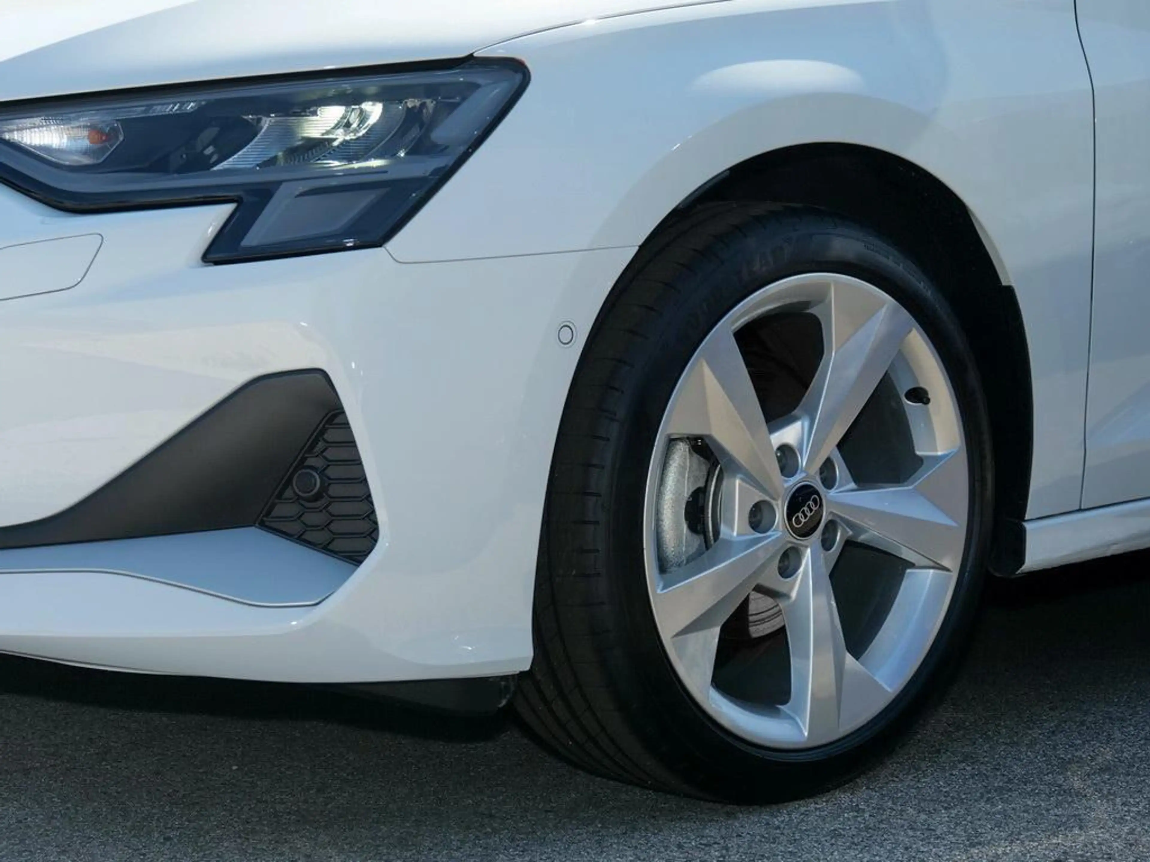 Audi A3 Advanced 30 TFSI S-tronic +HUD+SONO — photo 10